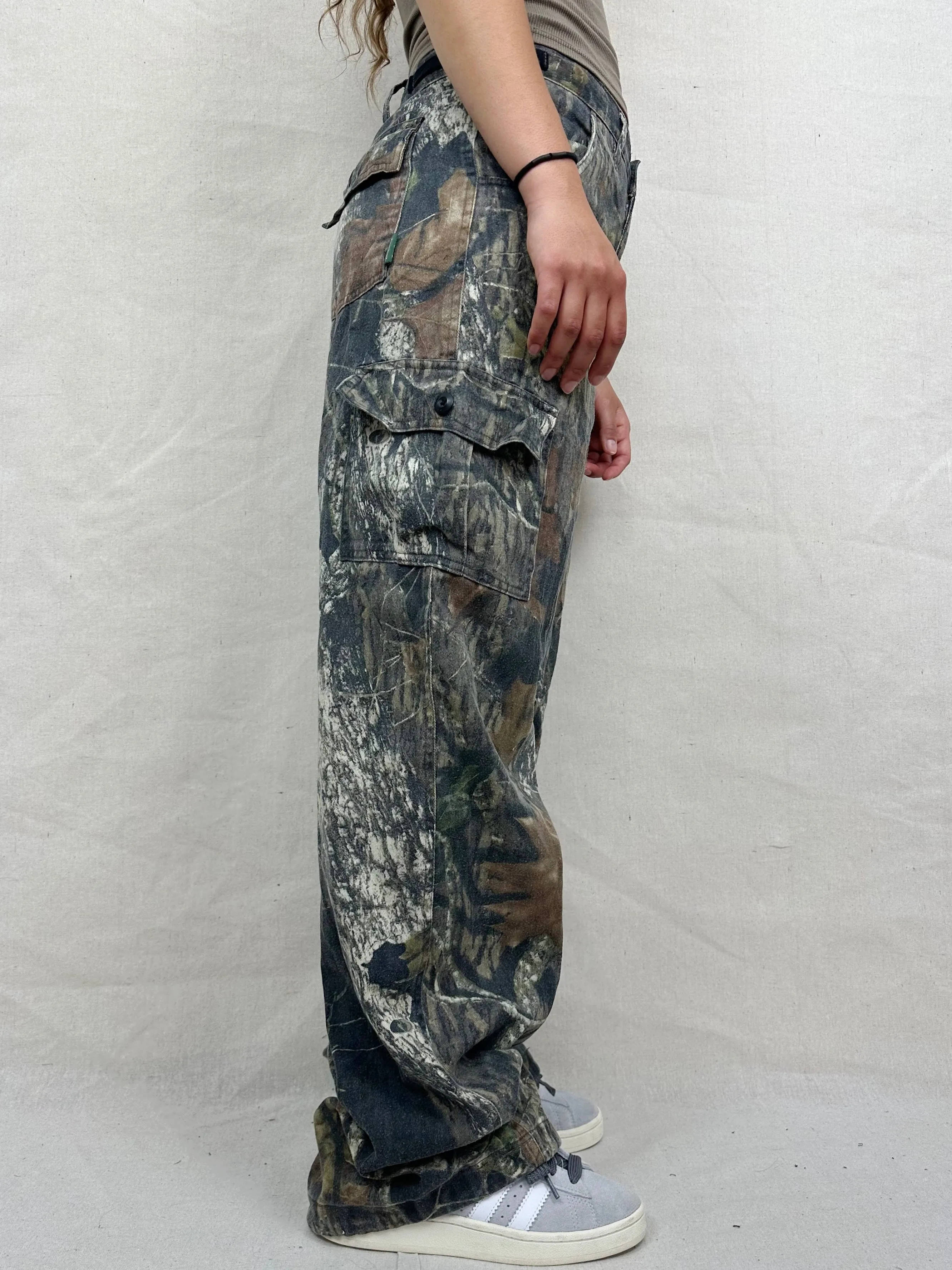 90's Realtree Camo Vintage Cargo Pants Size 30x32