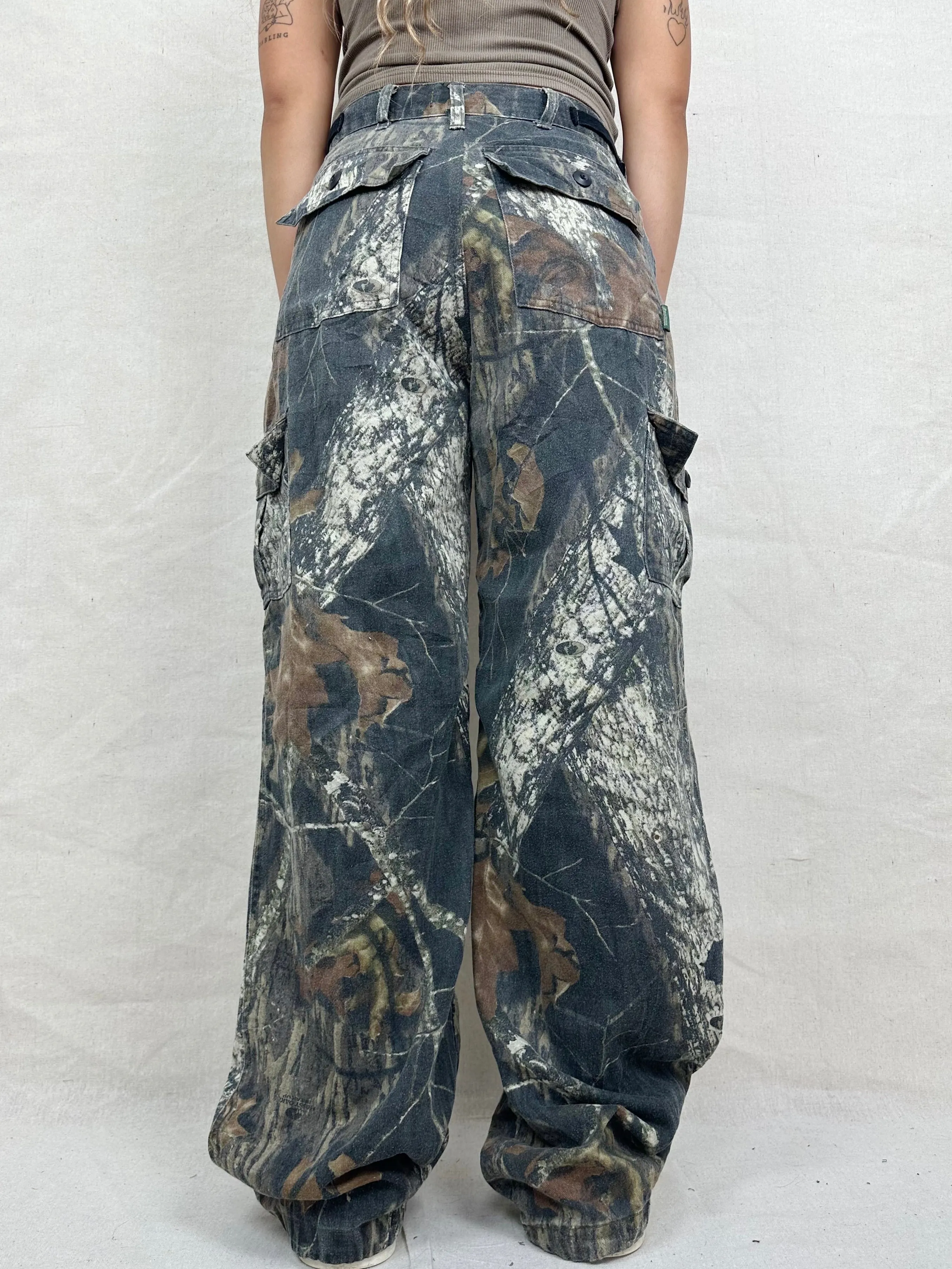 90's Realtree Camo Vintage Cargo Pants Size 30x32