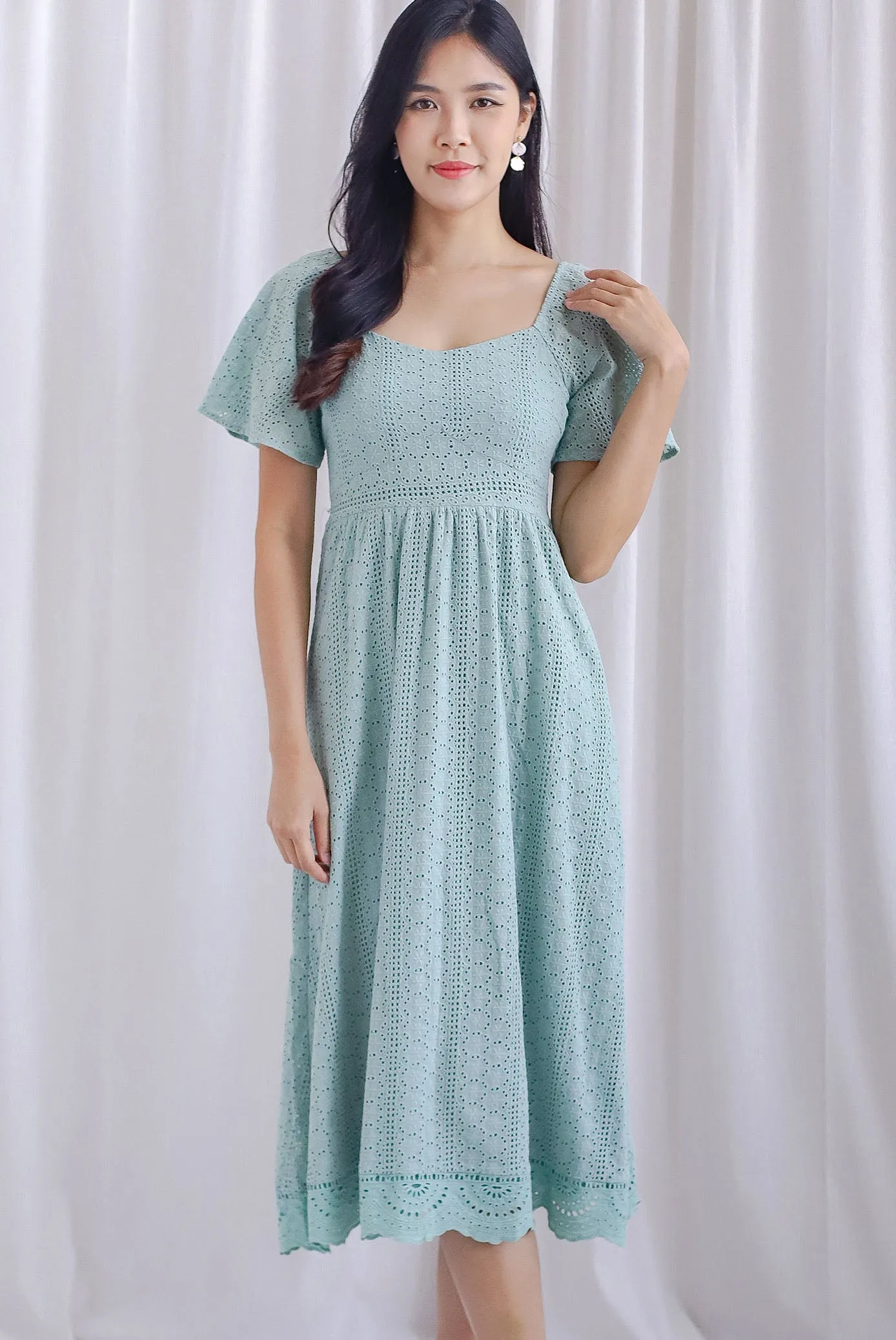 Anastasia Eyelet Sleeved Midi Dress In Seafoam