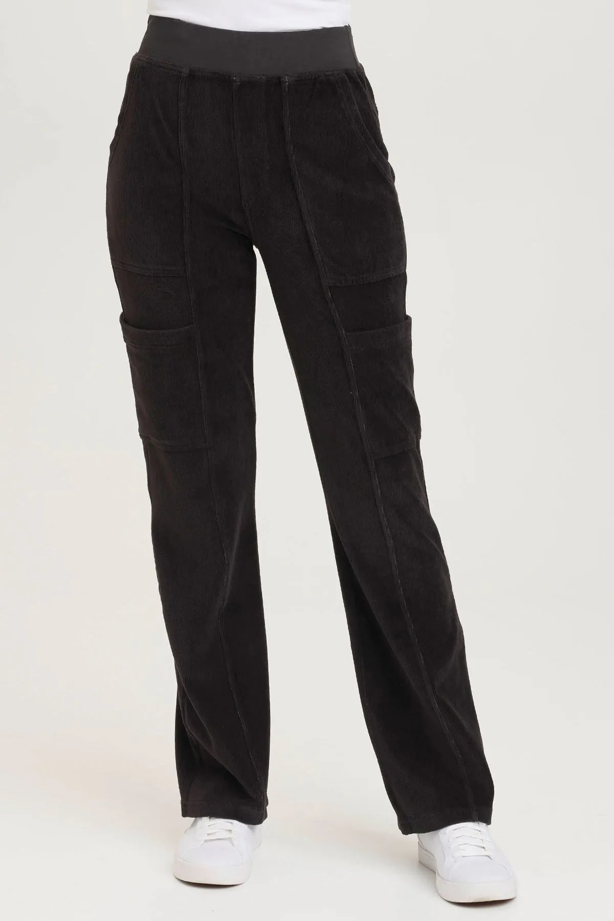 Aqilo Pant