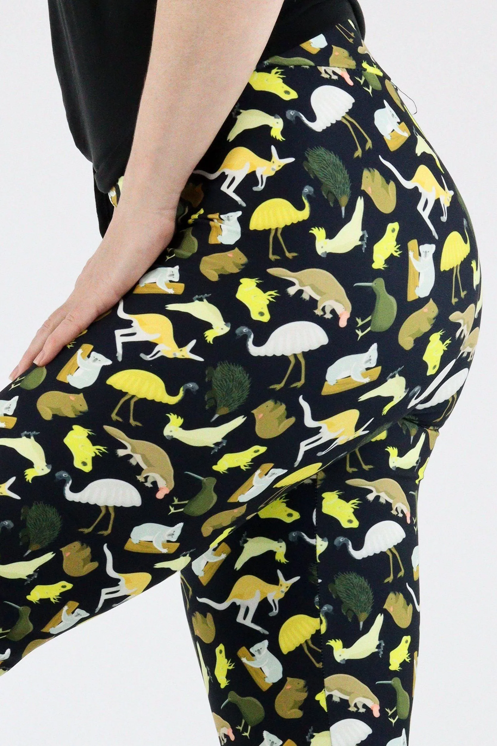 Aussie Animals - Casual Capri Leggings
