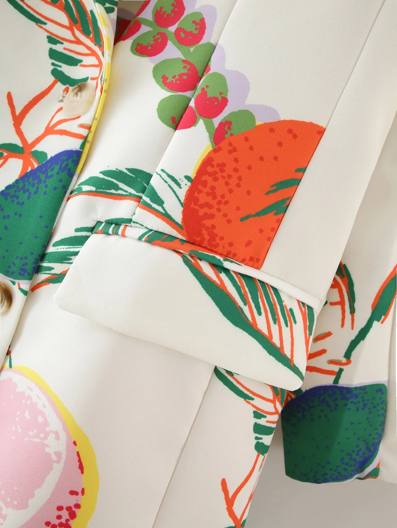 Aveloria Blazer de solapa con estampado de frutas