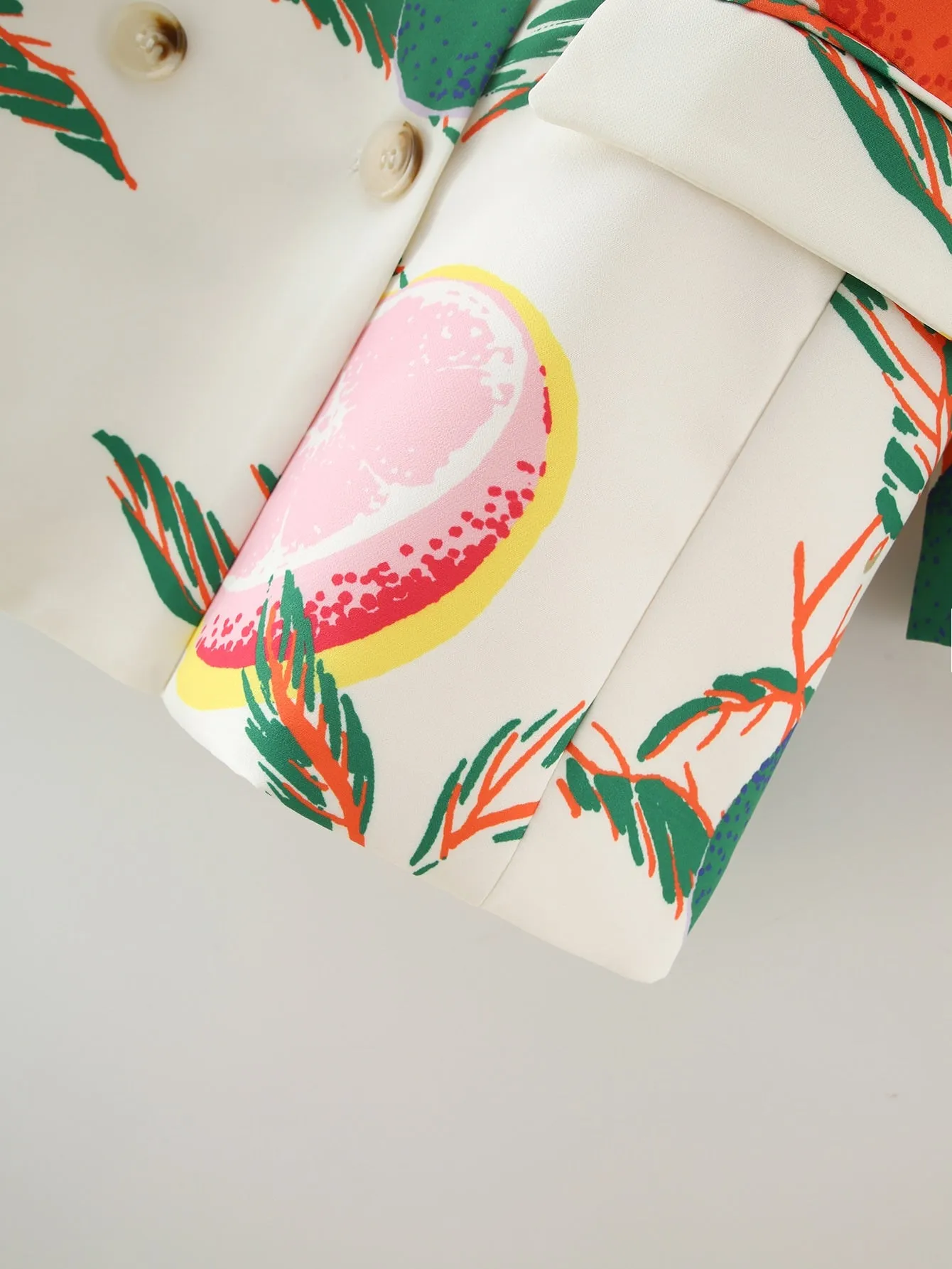 Aveloria Blazer de solapa con estampado de frutas