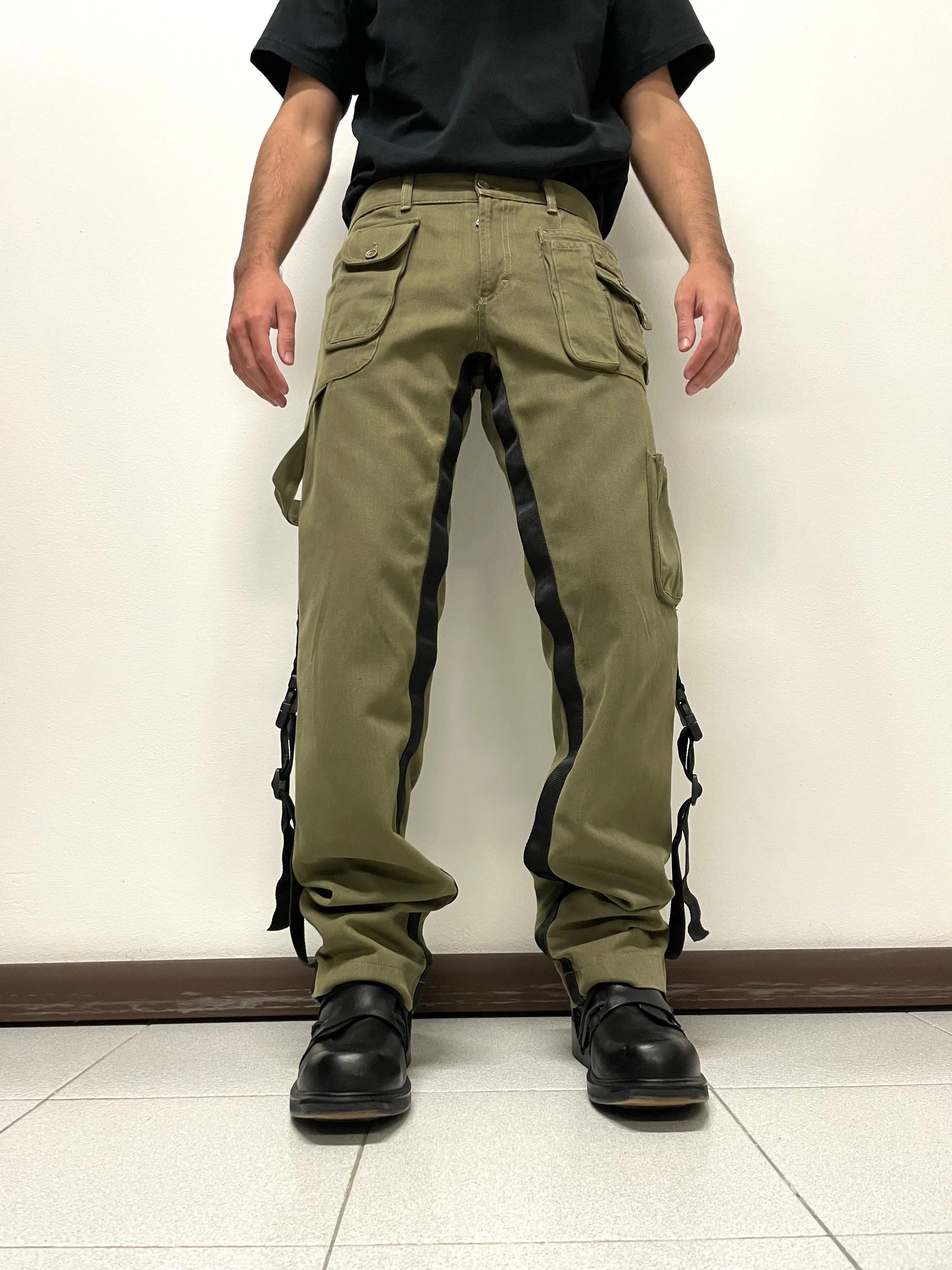 AW2003 Dolce & Gabbana bondage parachute cargo pants