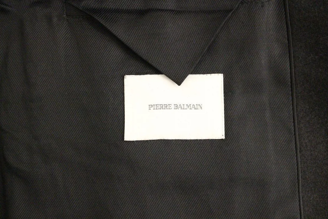 Black slim fitted blazer