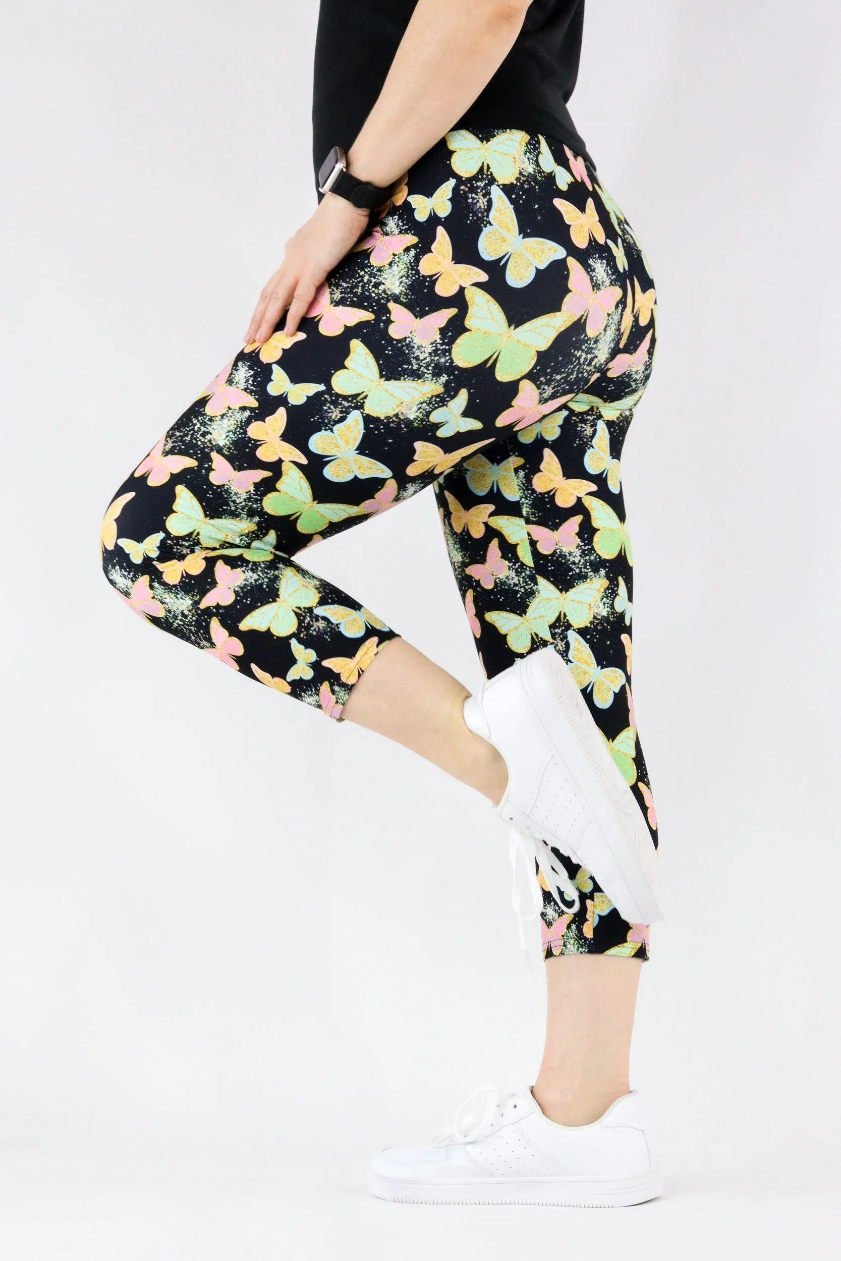 Butterfly Glitter - Casual Capri Leggings
