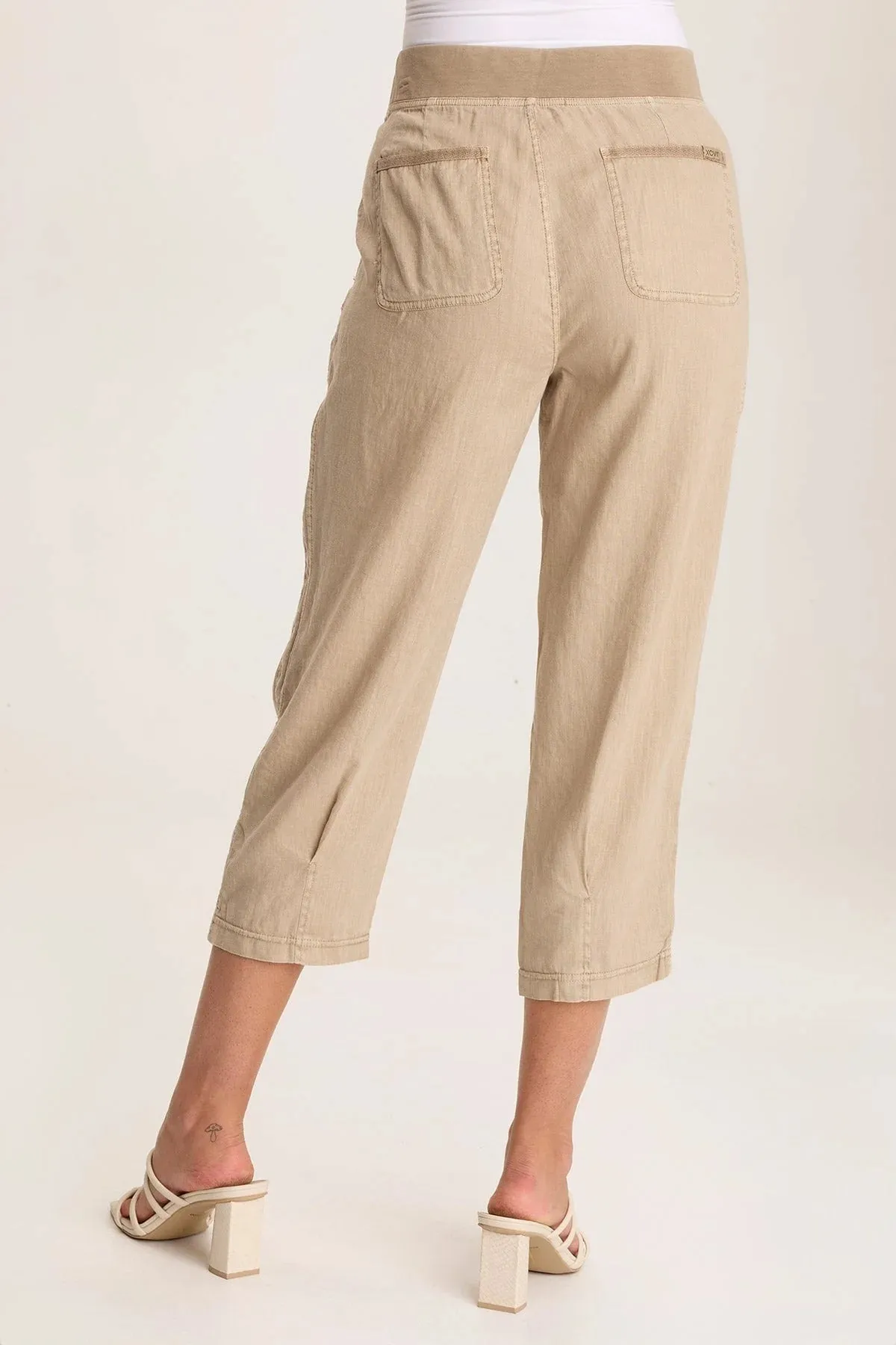 Camden Linen Tapered Crop Pant