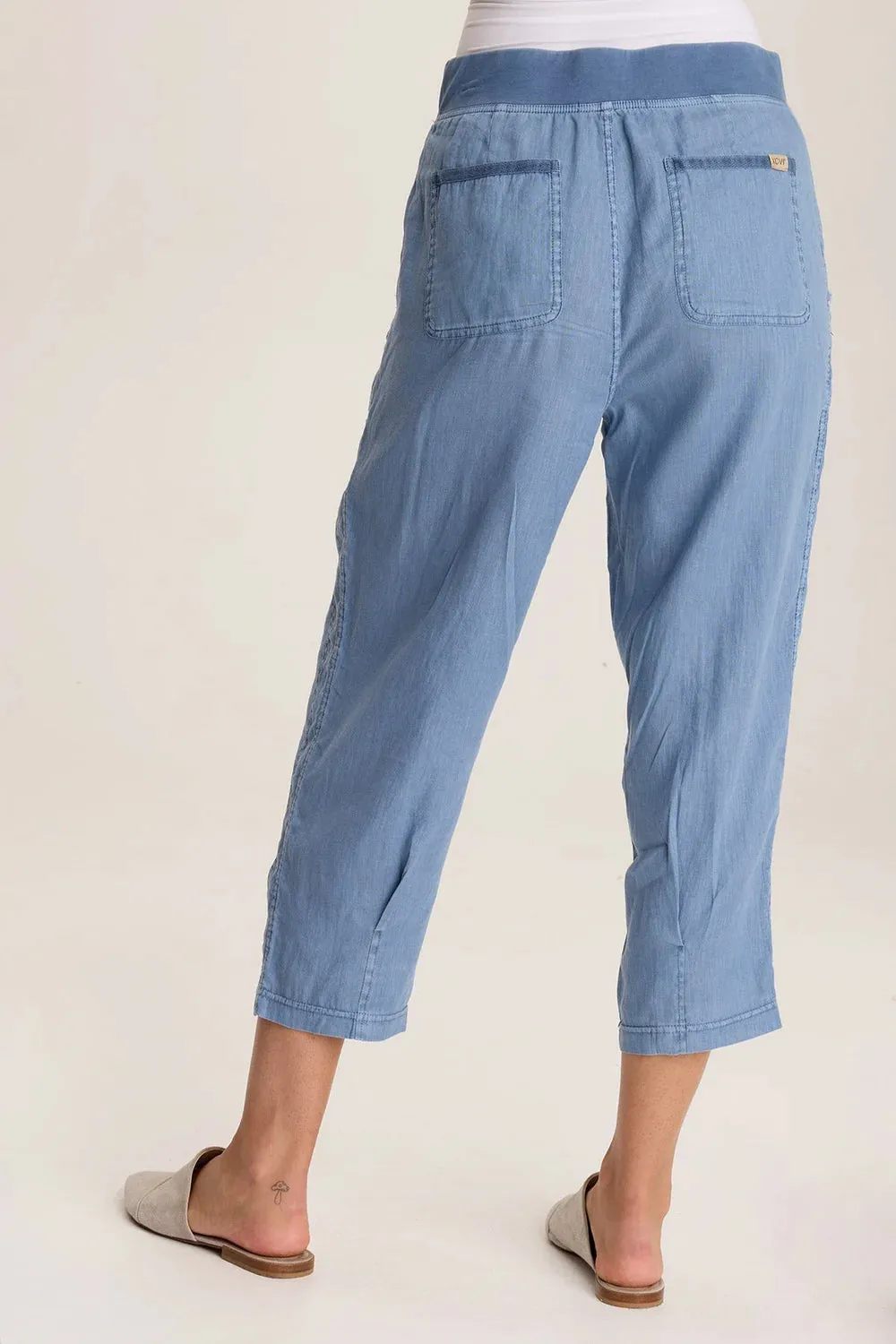 Camden Linen Tapered Crop Pant