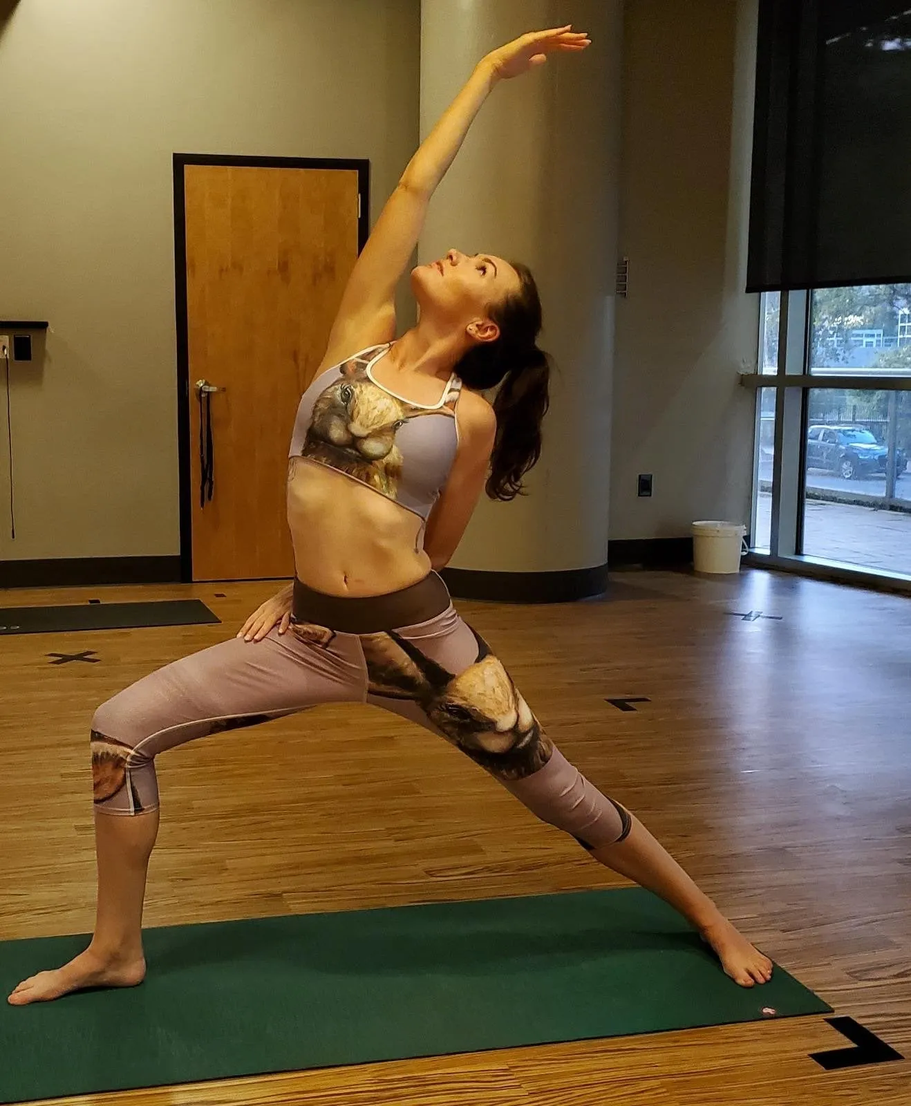 Capri Leggings in Lavender with Bunny