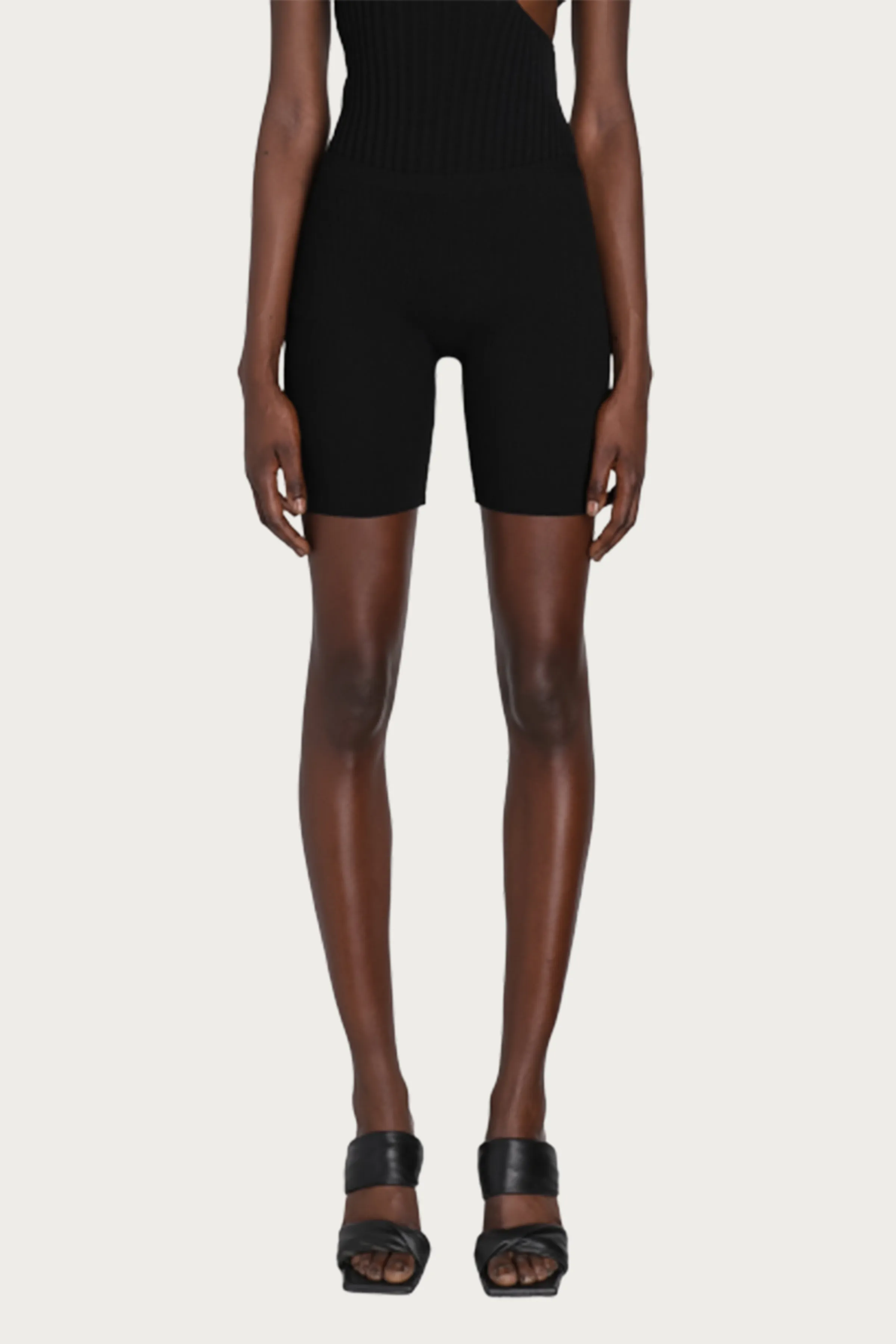 CLAIRE SHORTS