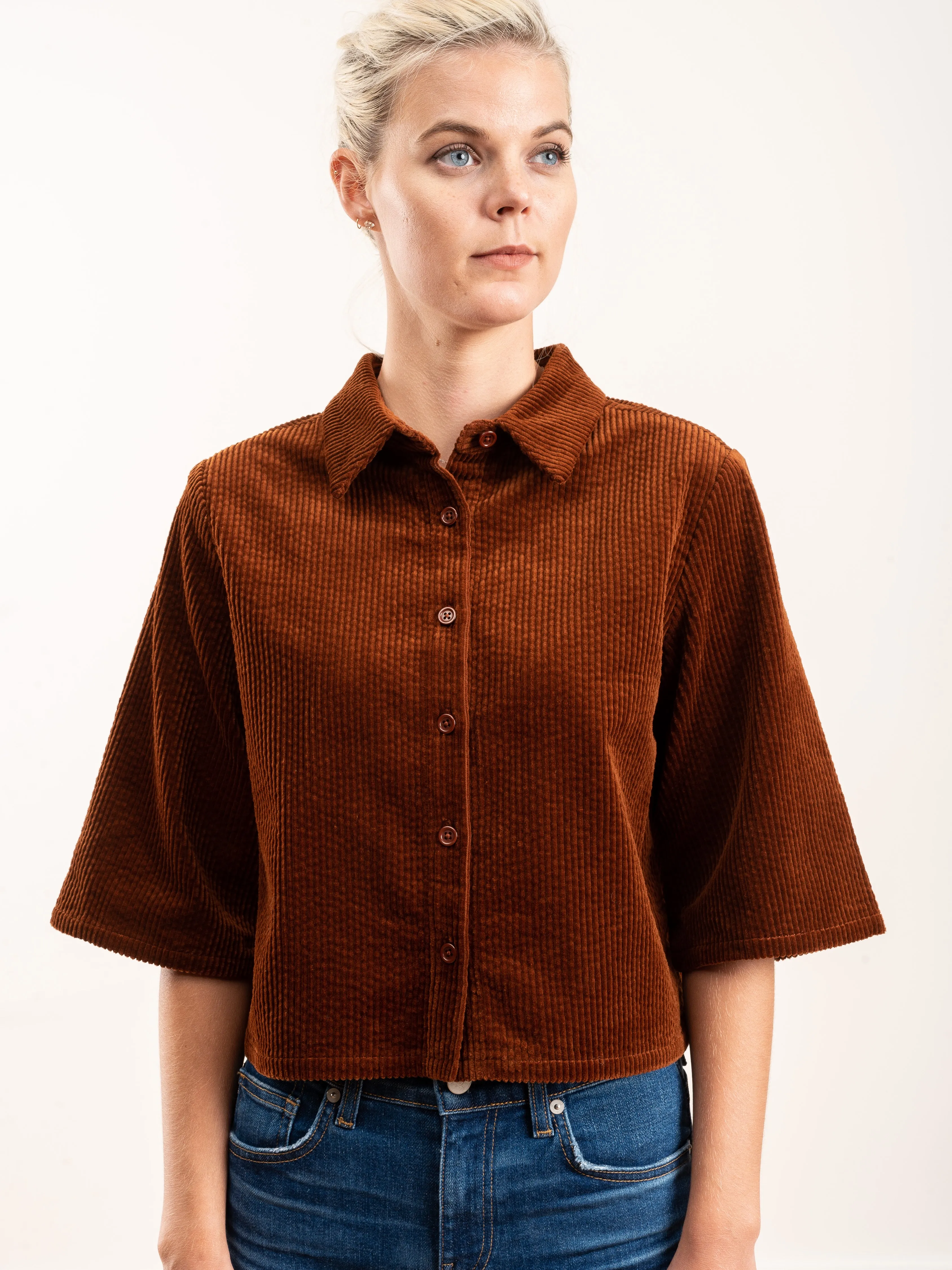 corduroy back pleat - rust