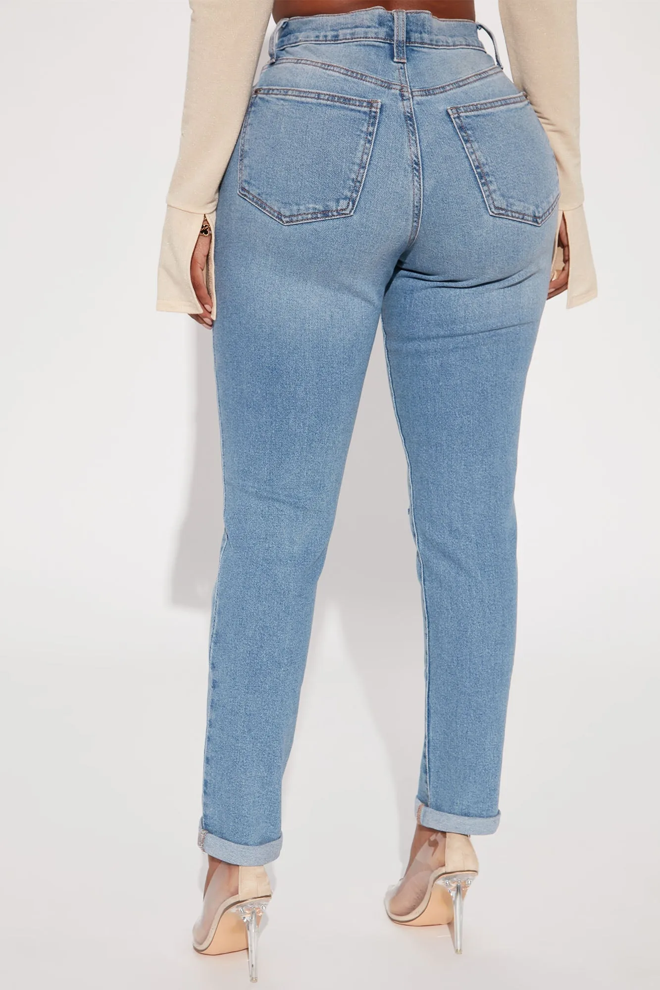 Daily Double Low Stretch Ripped Mom Jeans - Medium Blue Wash