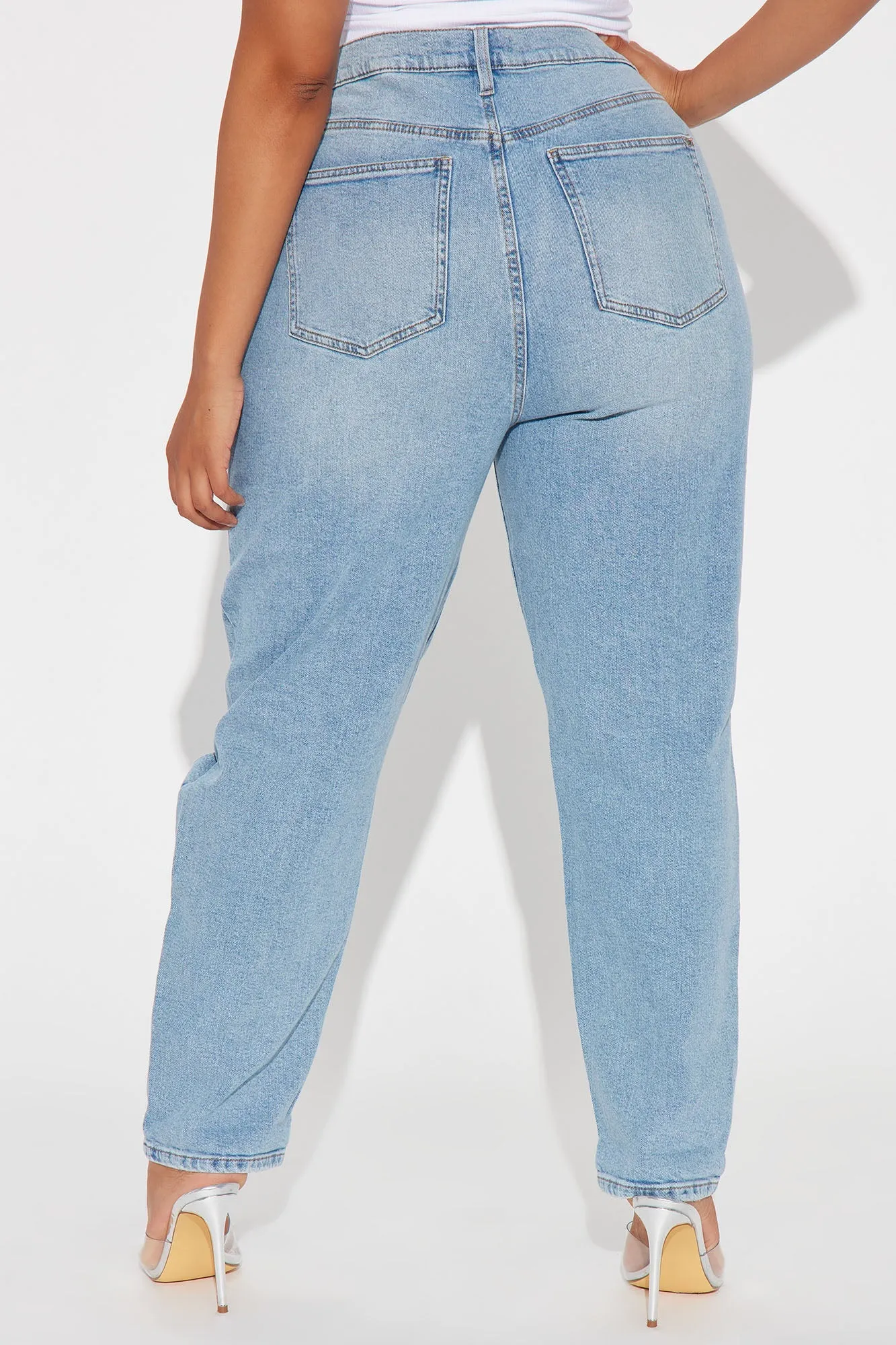 Daily Double Low Stretch Ripped Mom Jeans - Medium Blue Wash