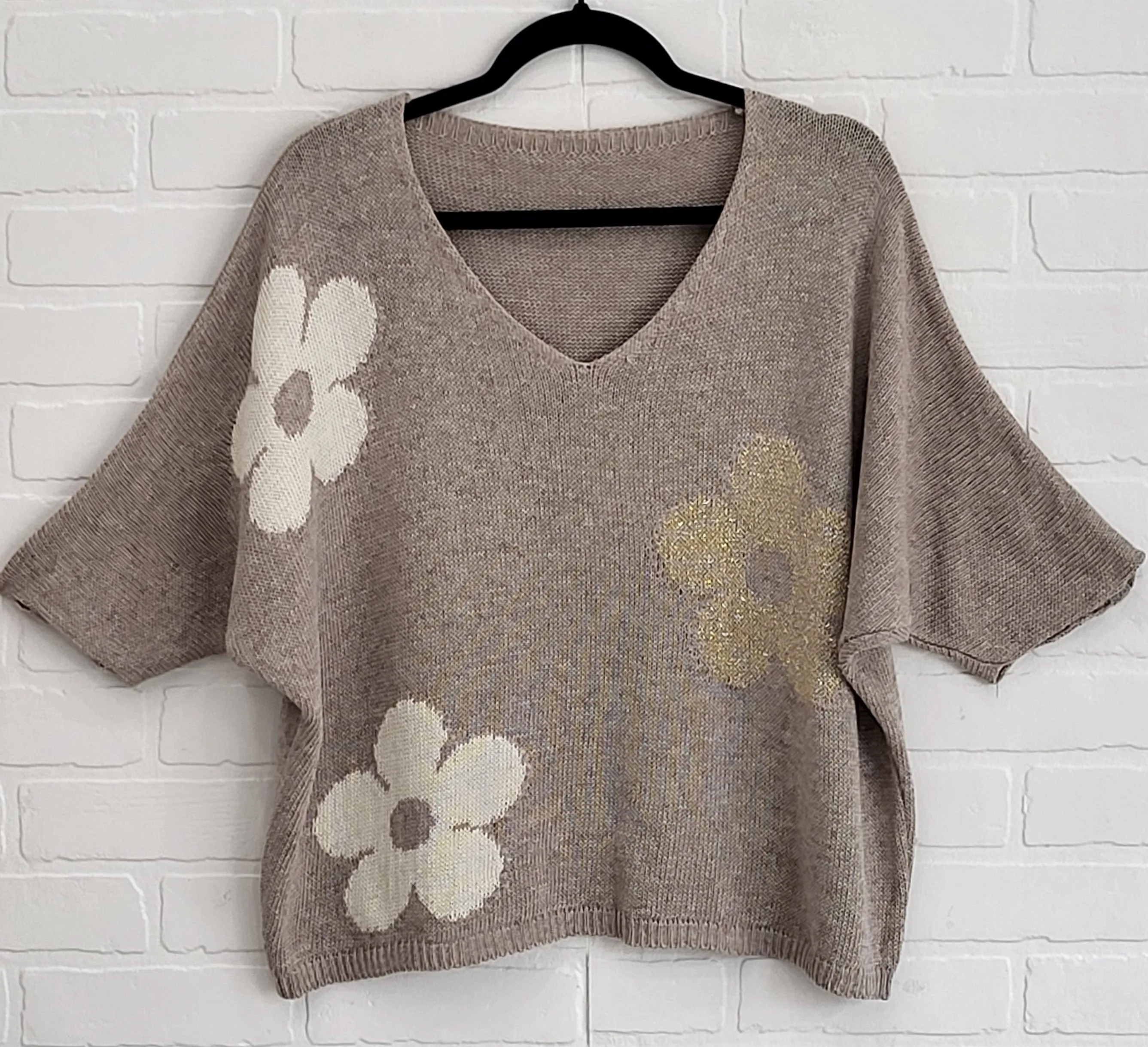 Daisy Knit-Top