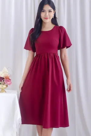 Danica Cut Out Tie Back Midi Sleeved Dress In Maroon