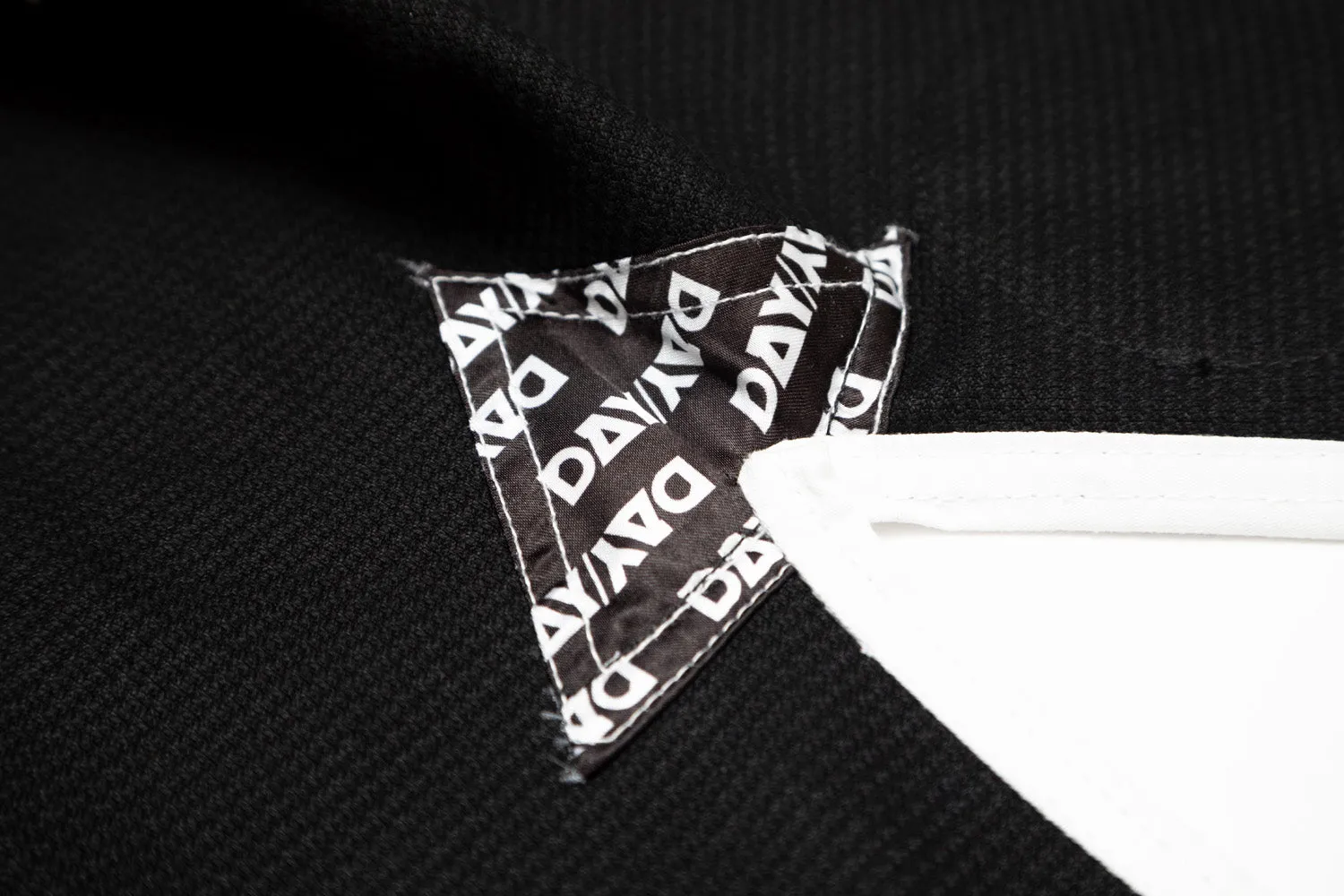 Day10 Gi - Black