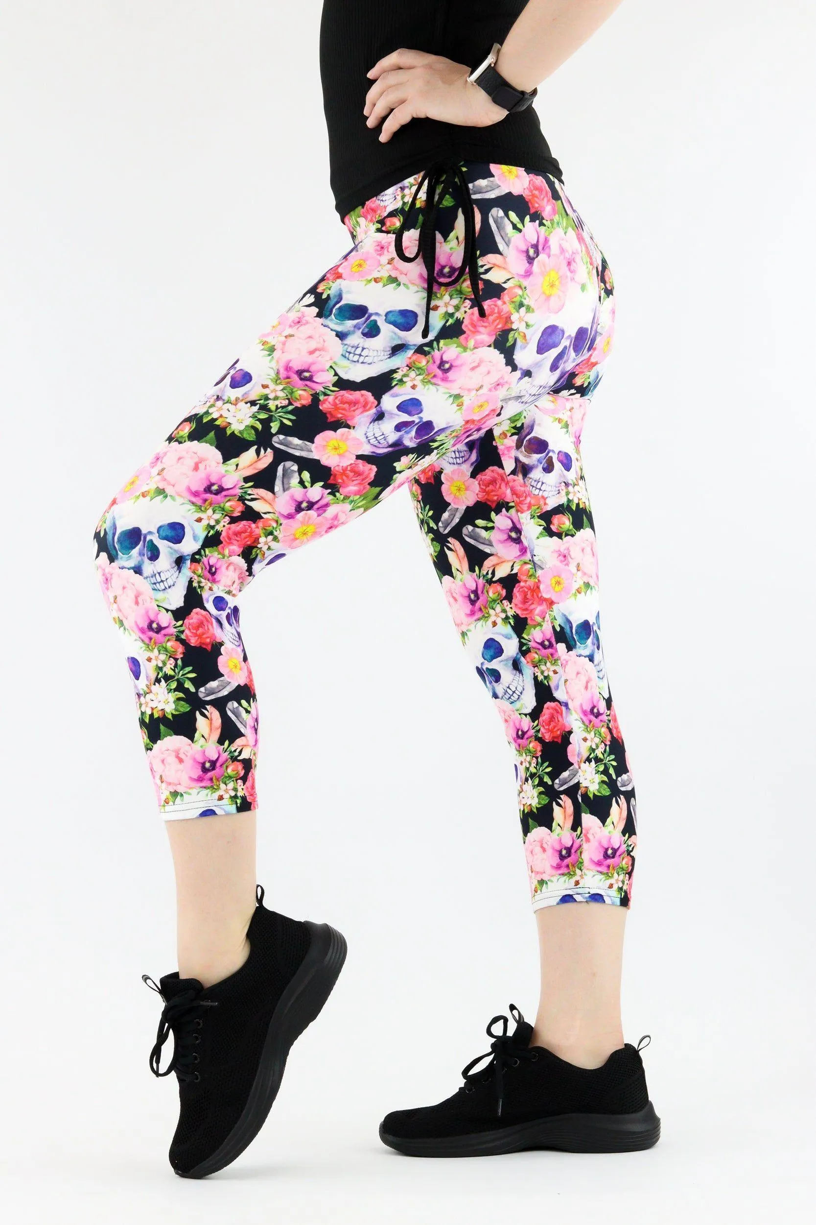 Dead Pretty - Casual Capri Leggings