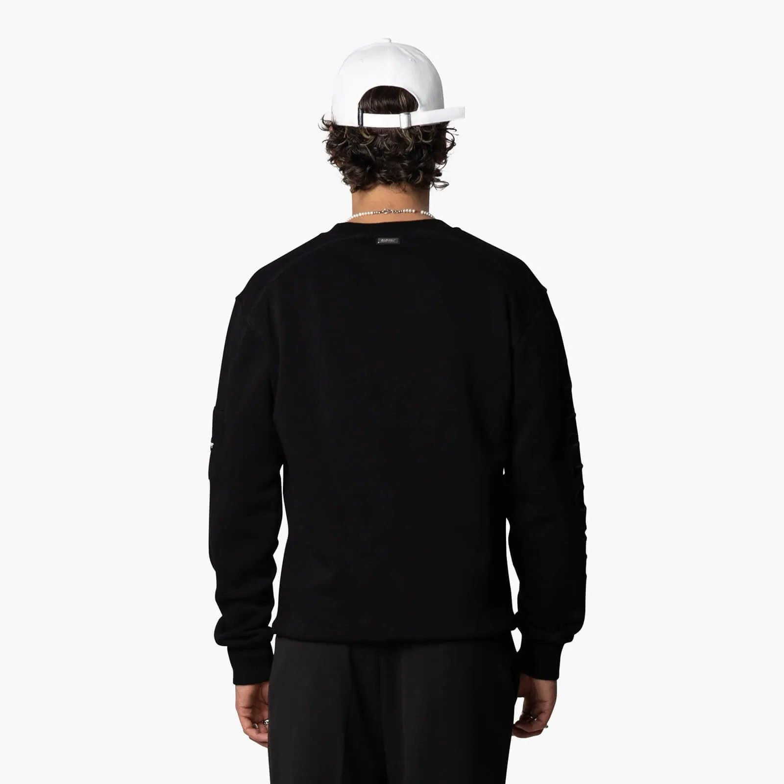 DEFENDER CREWNECK | BLACK/BLACK
