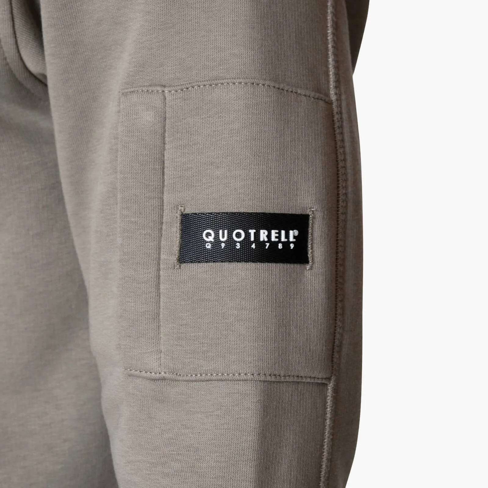 DEFENDER CREWNECK | FADED OLIVE/WHITE