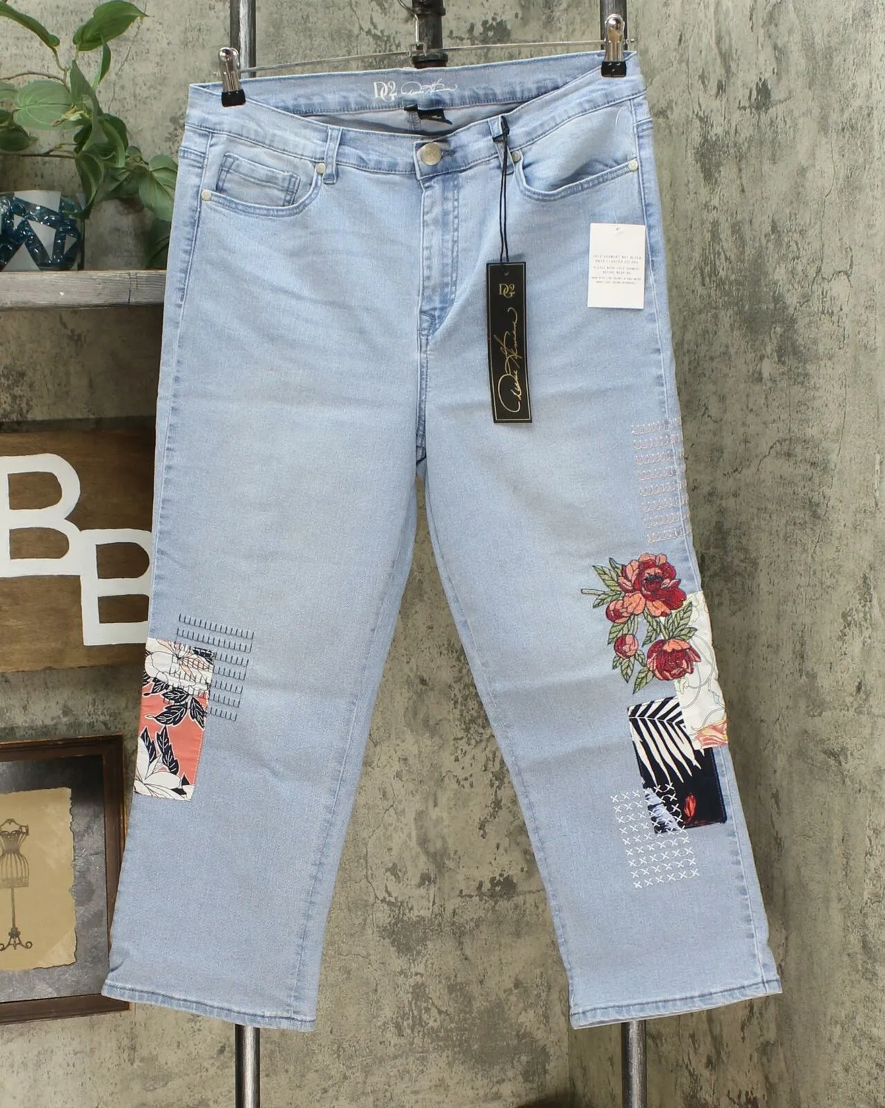 DG2 by Diane Gilman Women's Tall Embroidered Cropped Jeans