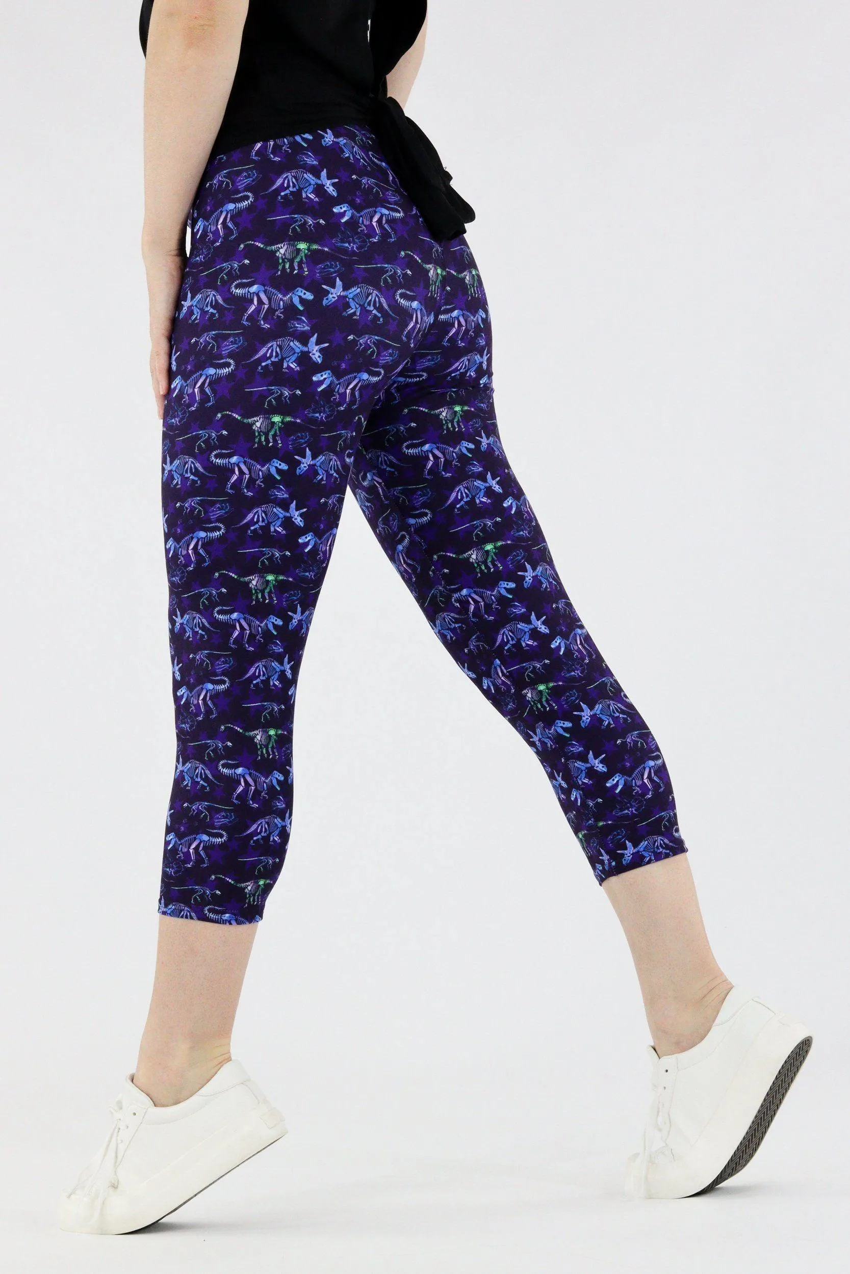 Dinosaur Fossils - Casual Capri Leggings