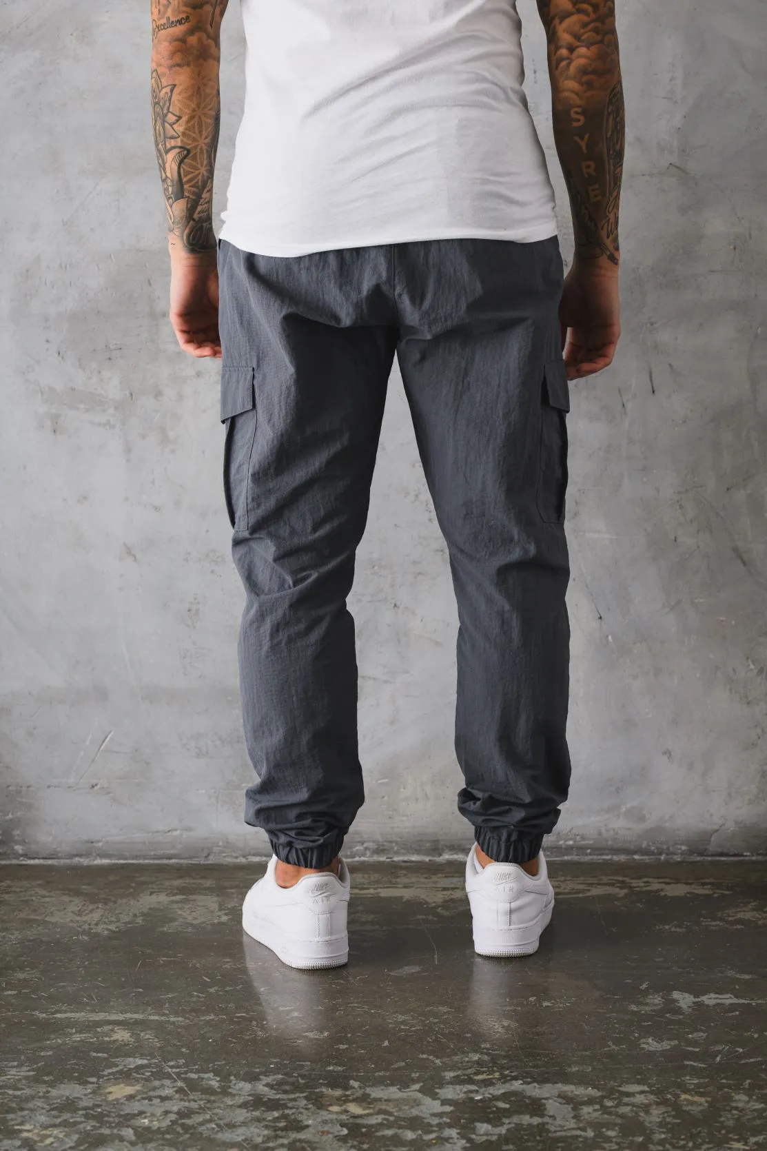 ELITE CARGO PANTS - DARK GREY