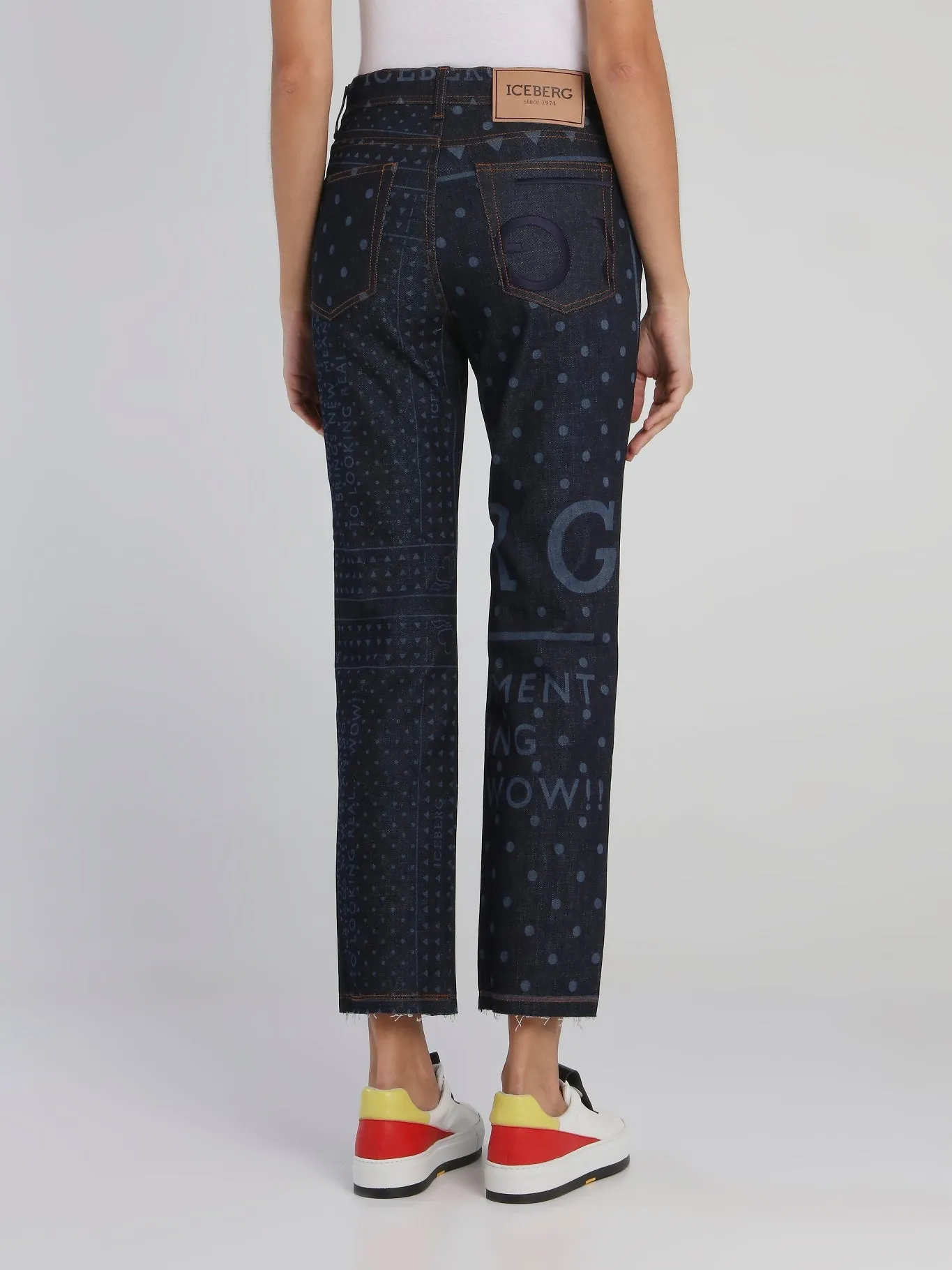 Embroidered Statement Straight Cut Jeans