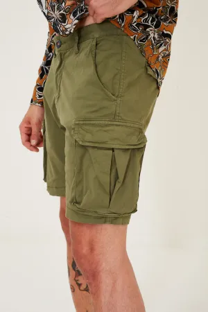 Fitted Cargo Shorts In Khaki