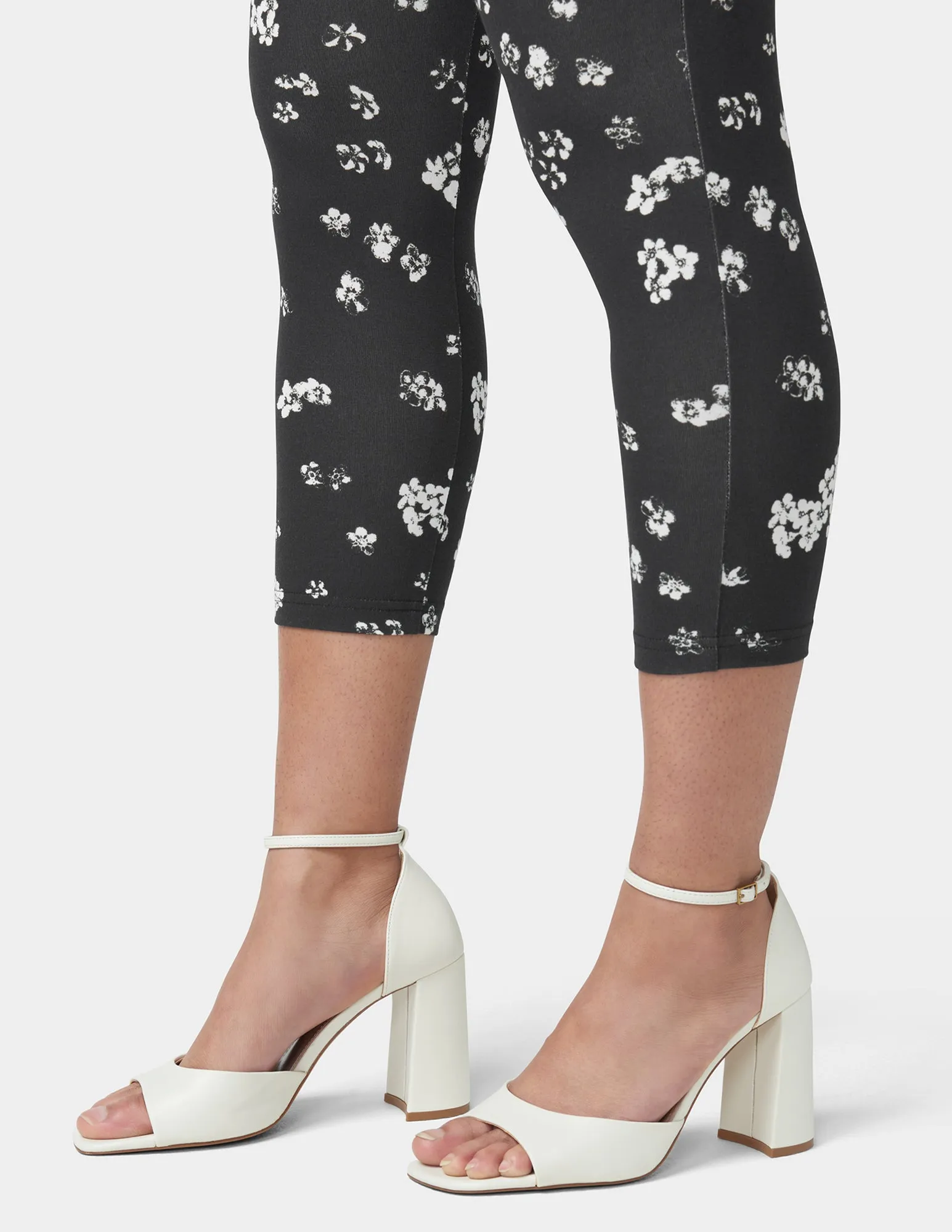 Floral Cotton Capri