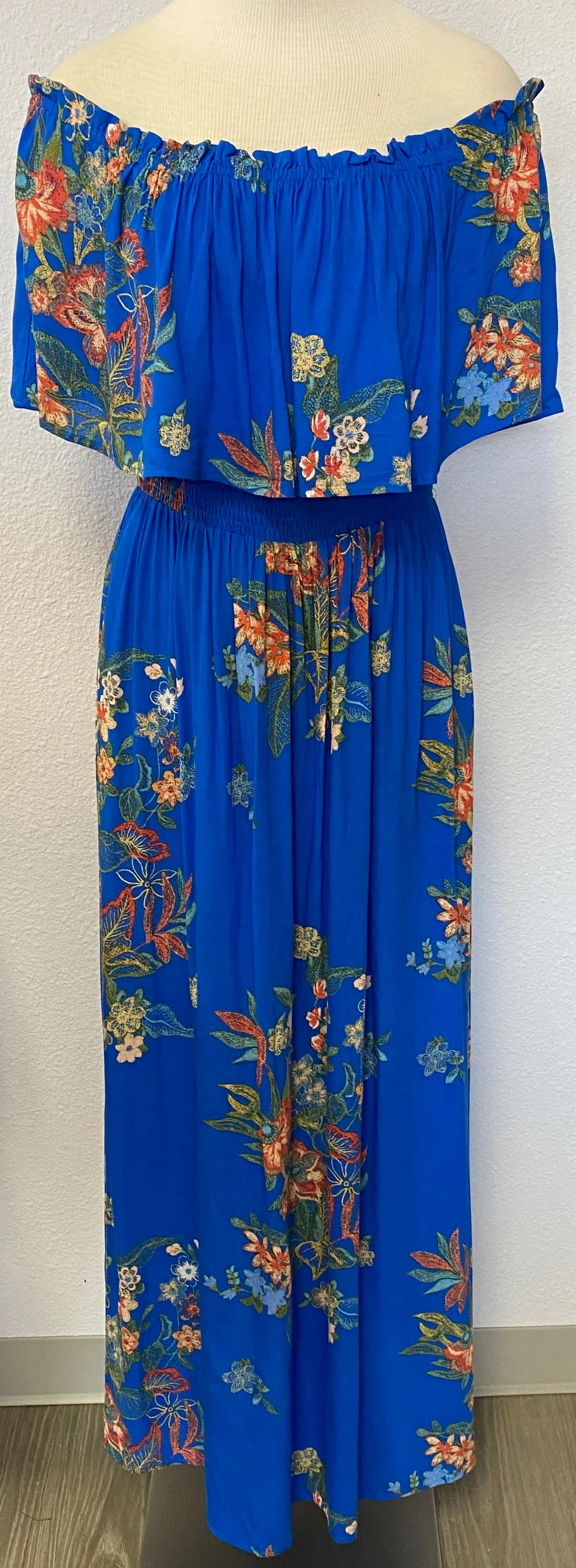 FLORAL SMOCKED OFSH MAXI DRESS