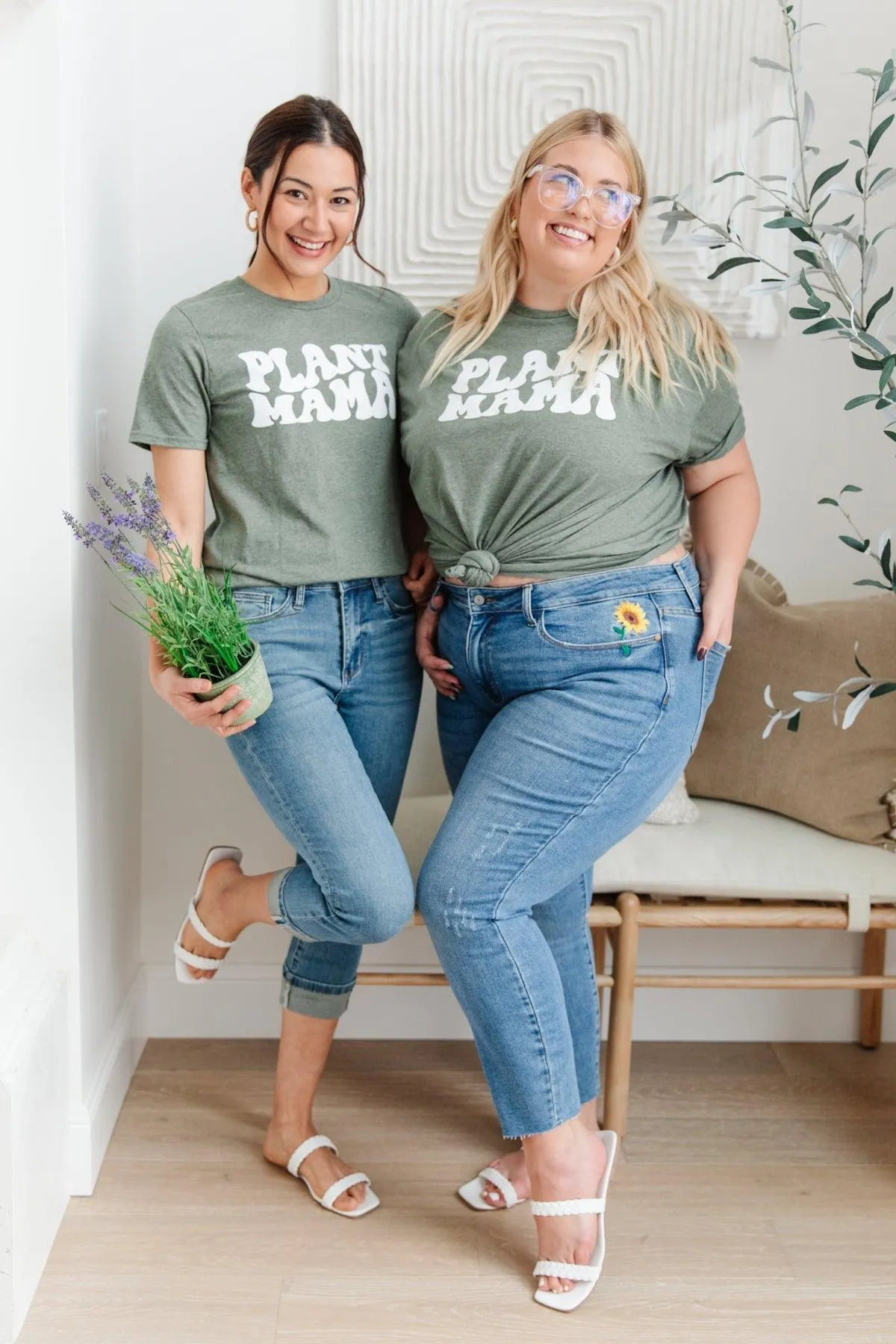 Hazel Blues® | Green Thumb Graphic Tee