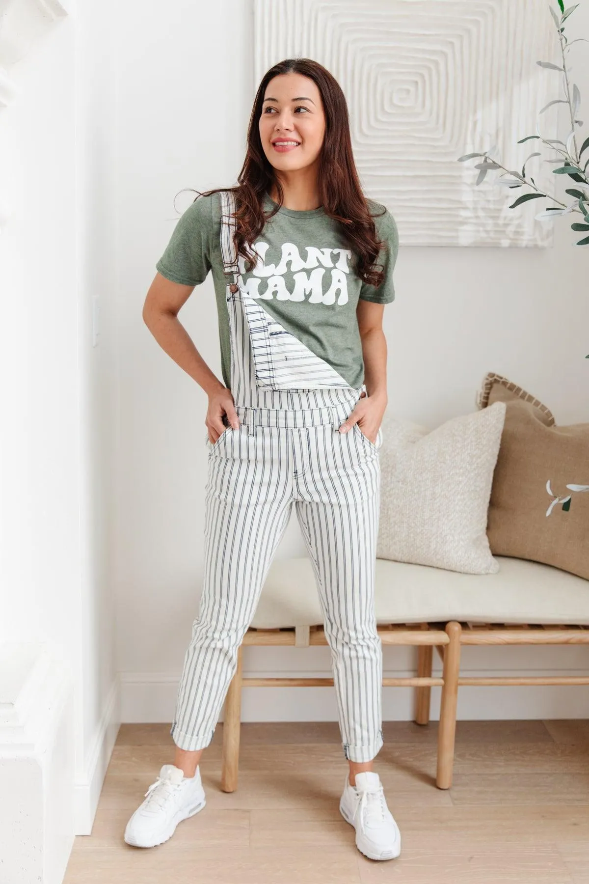 Hazel Blues® | Green Thumb Graphic Tee