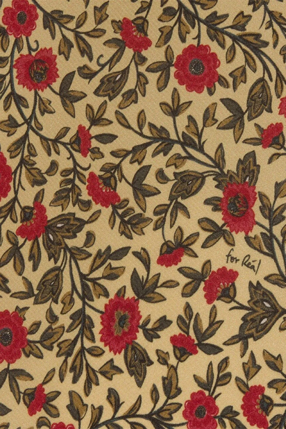 Inez in Dahlia