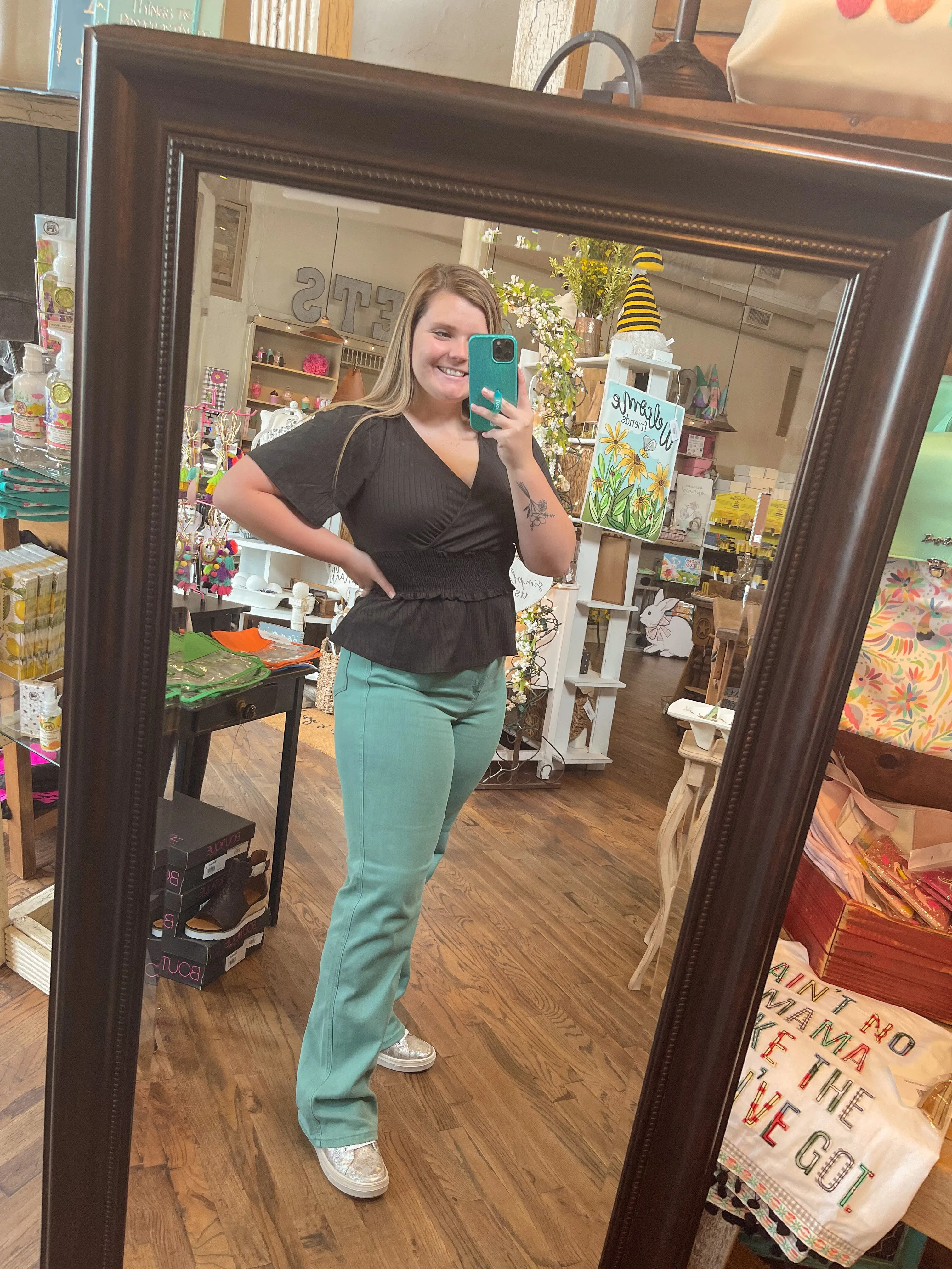 Judy Blue || Ashley High Waist 90's Straight Jean in Sea Green