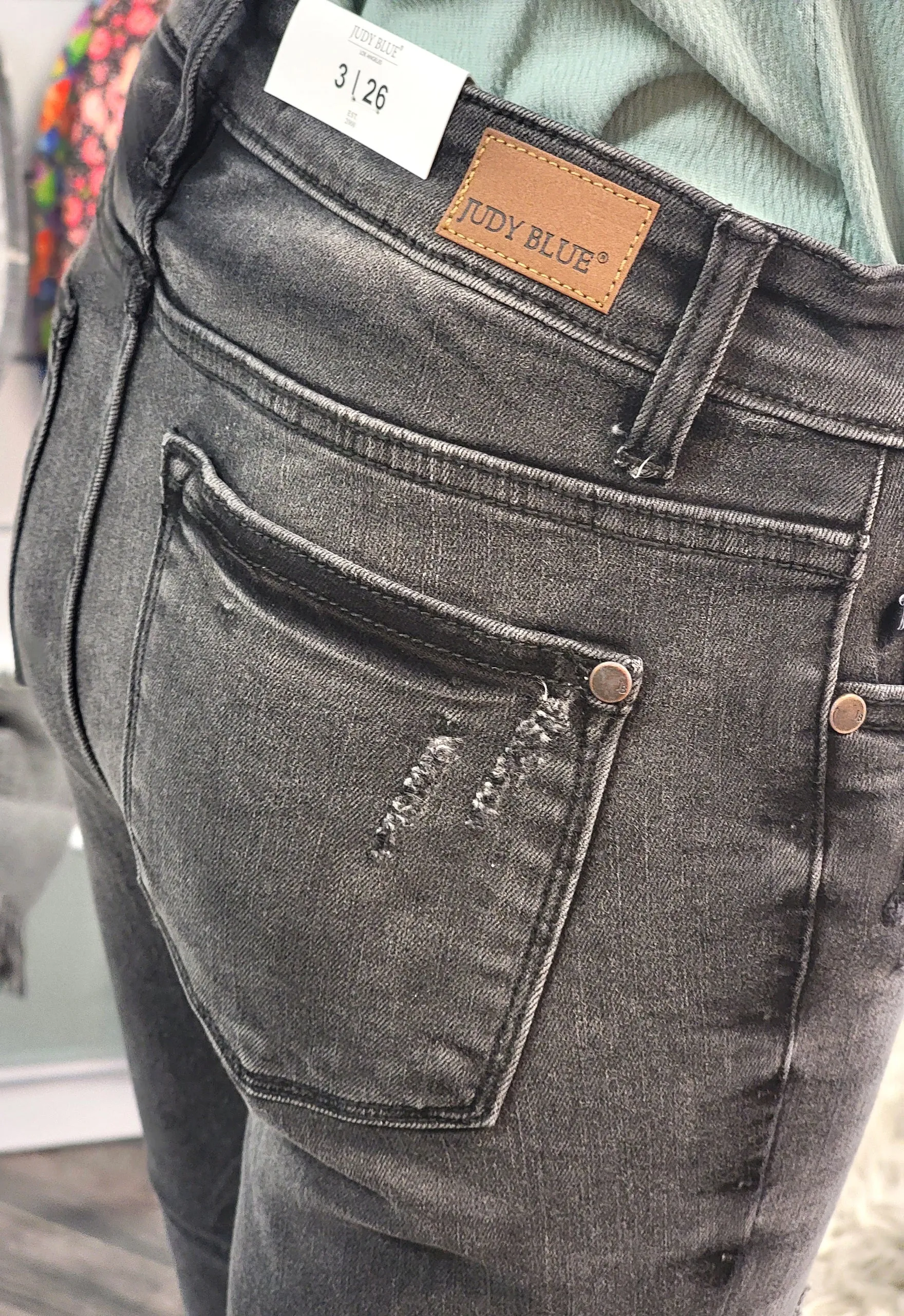 Judy Blue Black Washed Capris