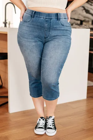 Judy Blue High-Rise Cool Denim Pull-On Capris