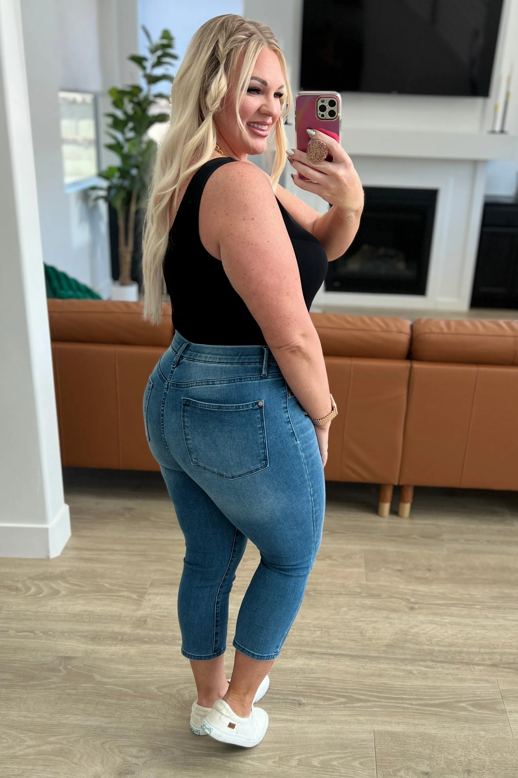 Judy Blue High-Rise Cool Denim Pull-On Capris