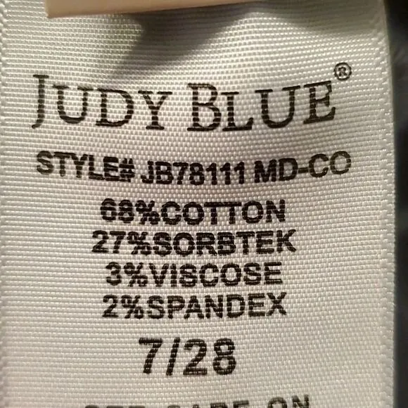 JUDY BLUE High Rise Cool Denim Pull On Capri Jeans Size 7/28 Skinny Fit