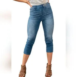 JUDY BLUE High Rise Cool Denim Pull On Capri Jeans Size 7/28 Skinny Fit