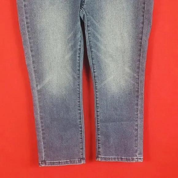JUDY BLUE High Rise Cool Denim Pull On Capri Jeans Size 7/28 Skinny Fit