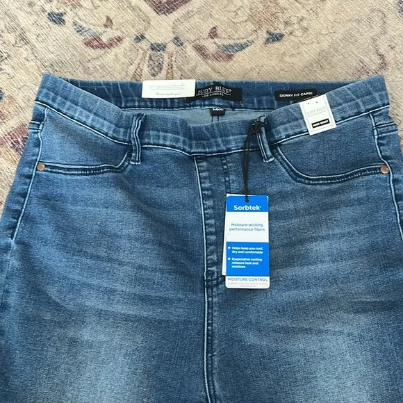 Judy Blue High Waist Cool Denim Pull On Capri