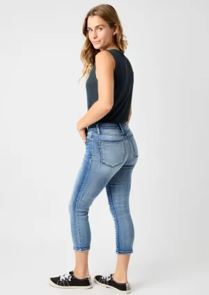 JUDY BLUE Mid-Rise Capri