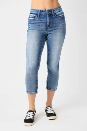Judy Blue | Mid Rise Washed Capri