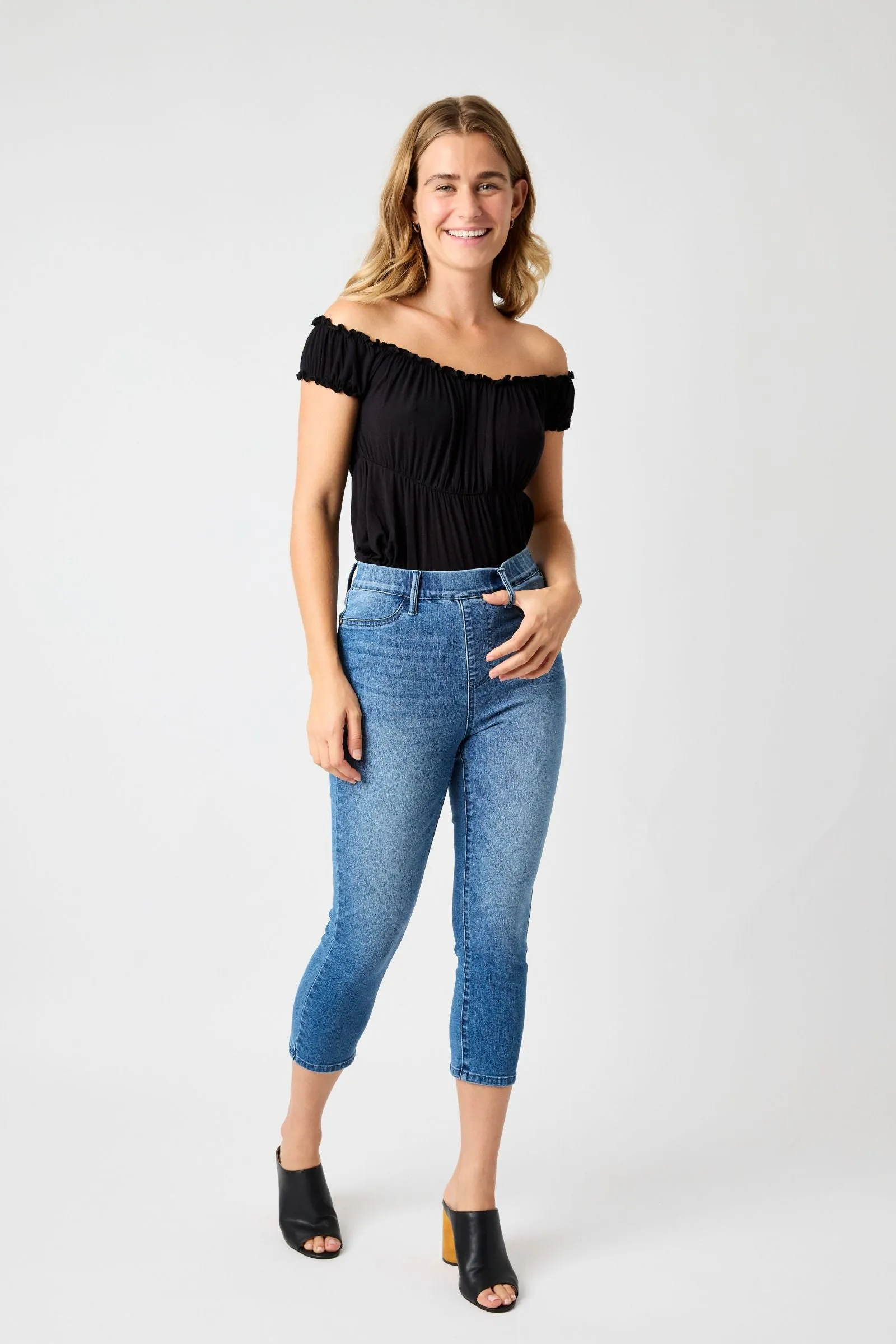 Judy Blue Plus Size High Rise Cool Denim Pull On Capris