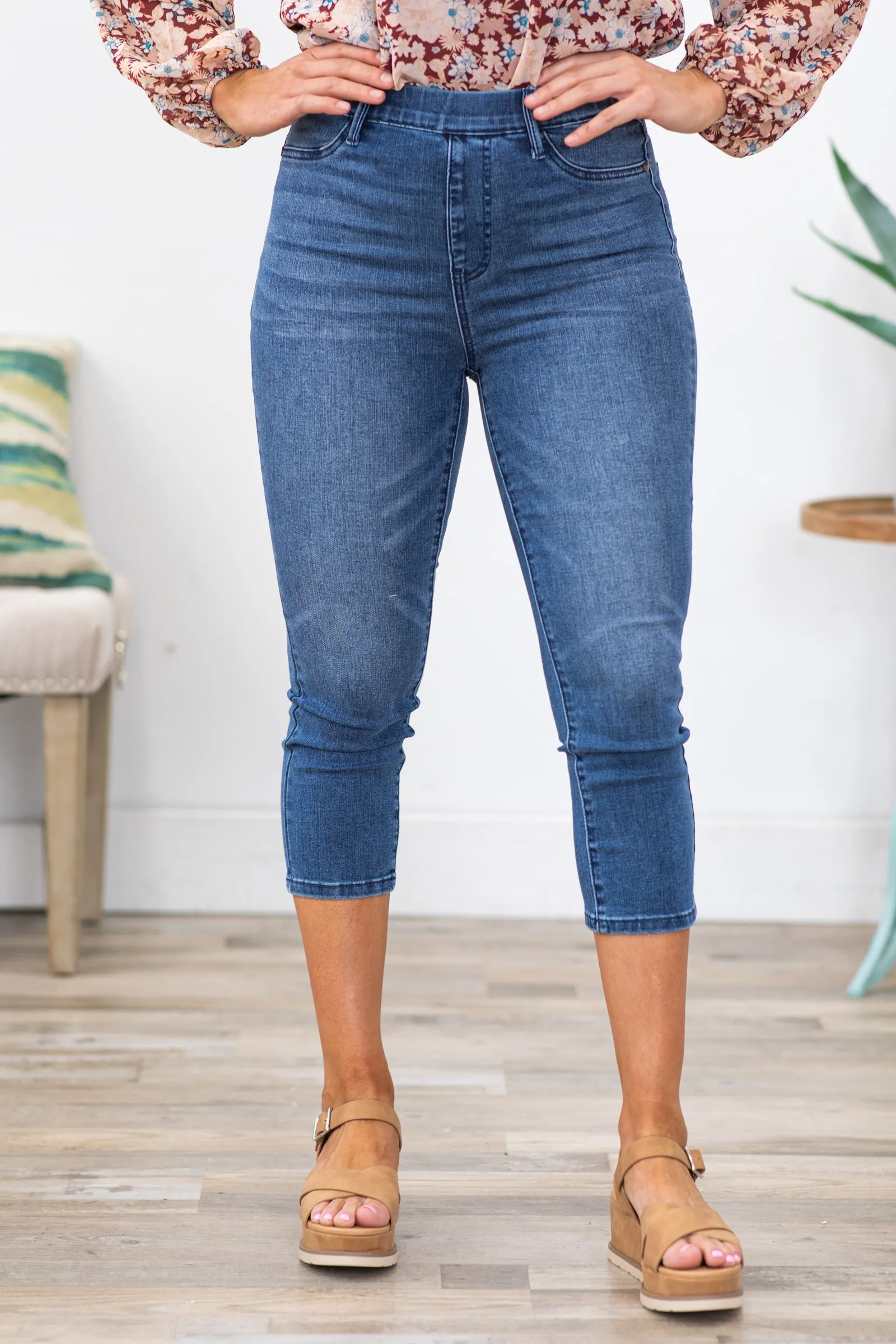 Judy Blue Pull On Cooling Denim Capris