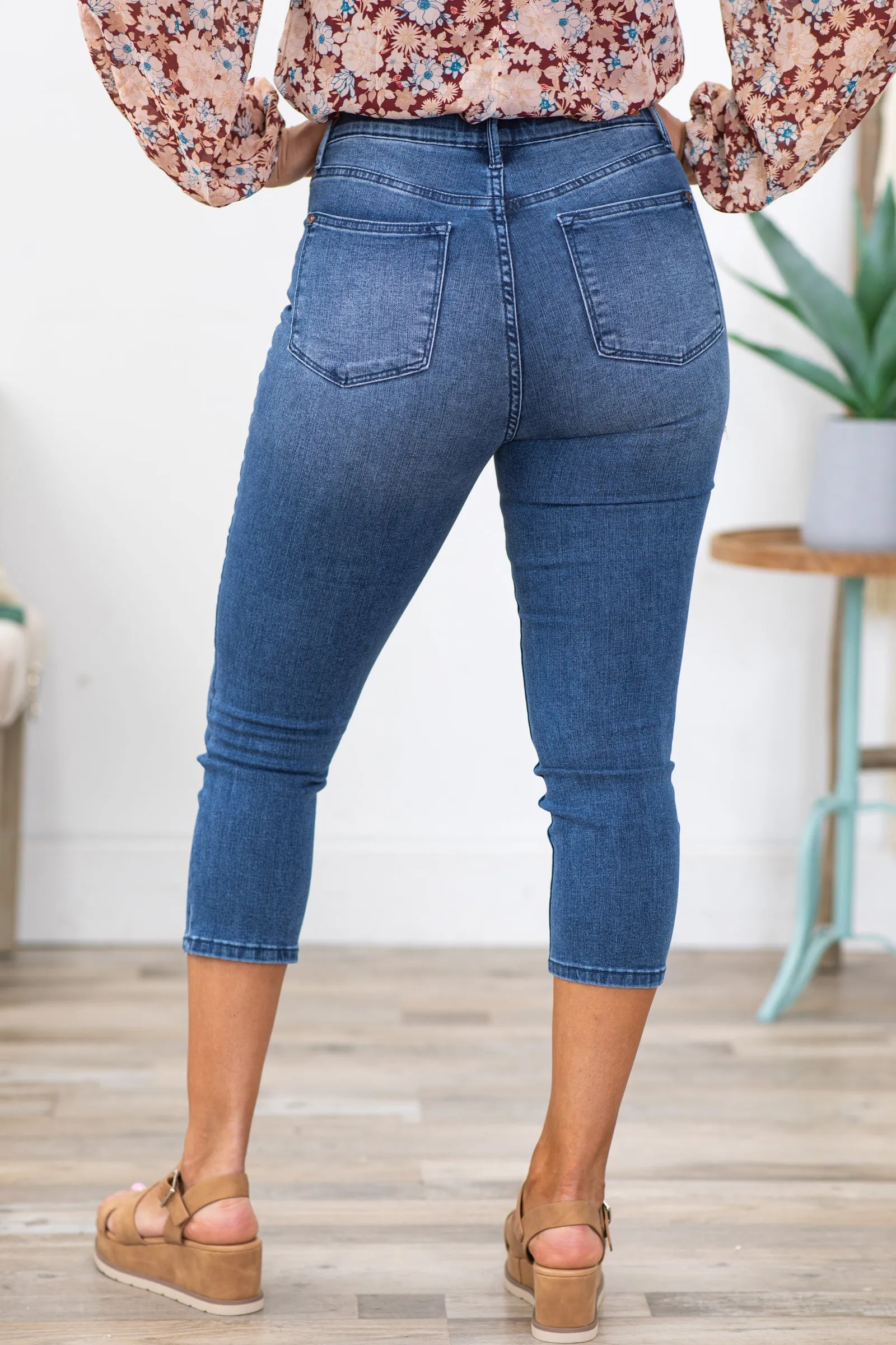 Judy Blue Pull On Cooling Denim Capris