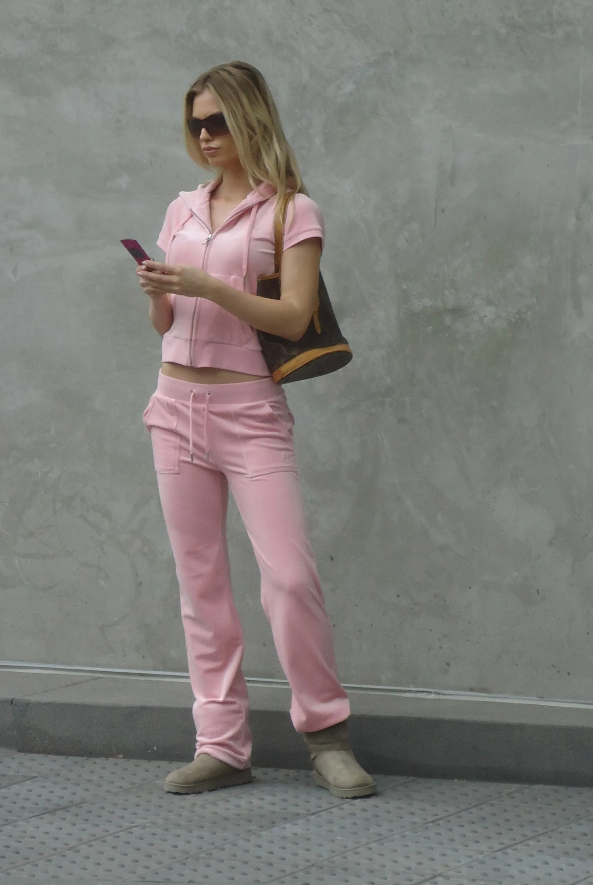 JUICY PINK CLASSIC VELOUR DEL RAY POCKETED BOTTOMS