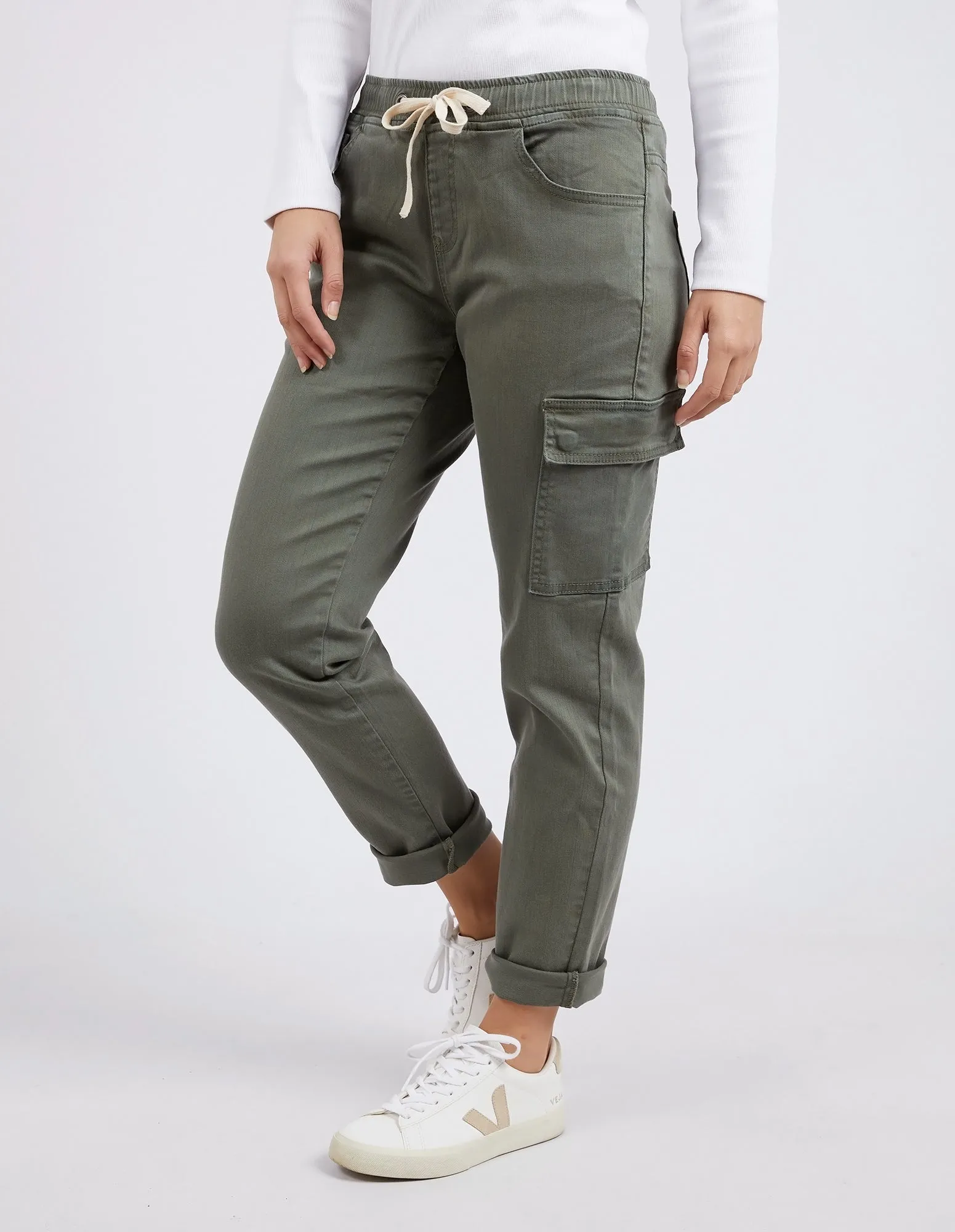 JULIETTE CARGO || KHAKI