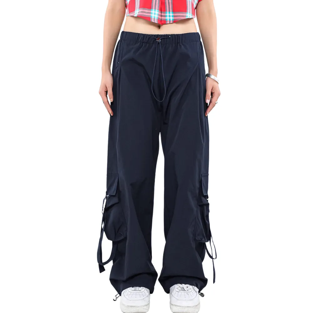 Lightweight Wide-Leg Cargo Pants
