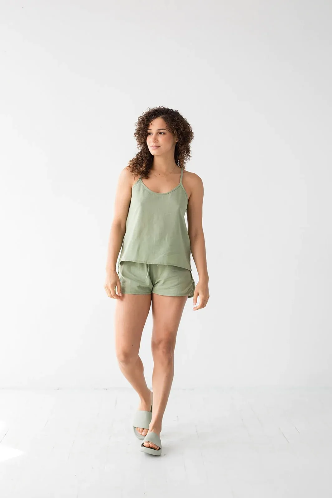 Lino V-Back Tank